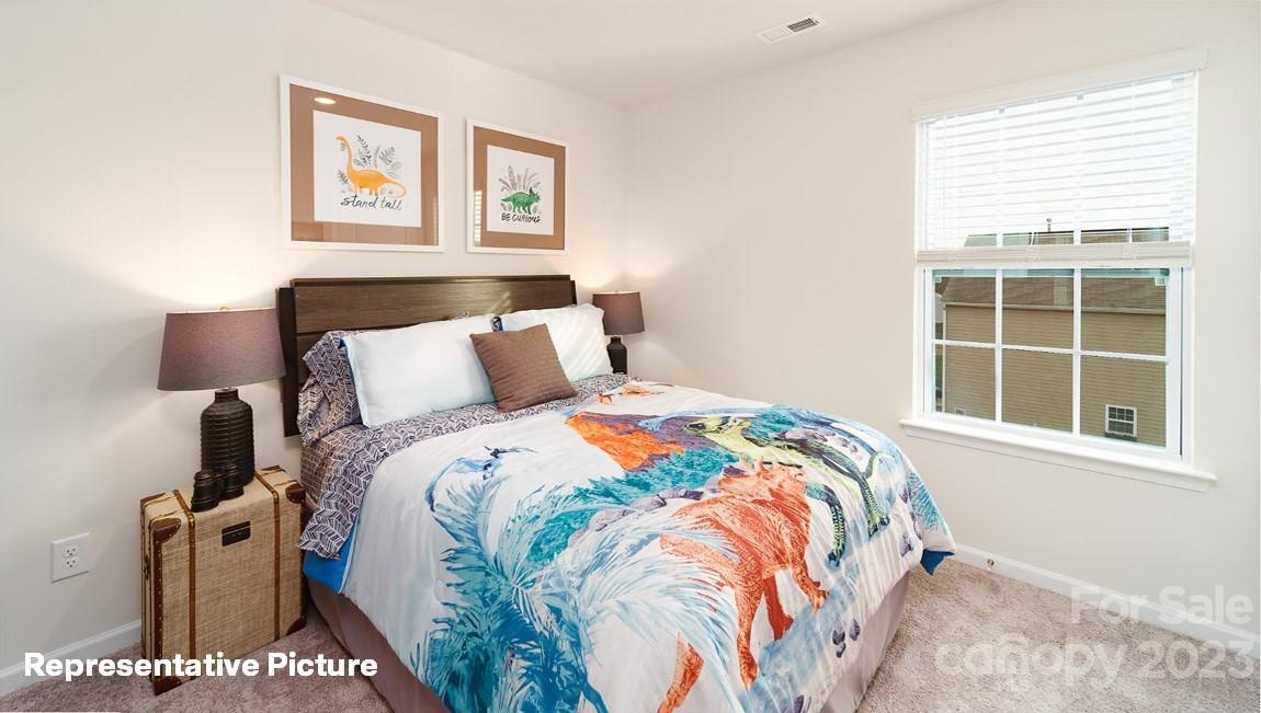 1278 37th Avenue Lane NE