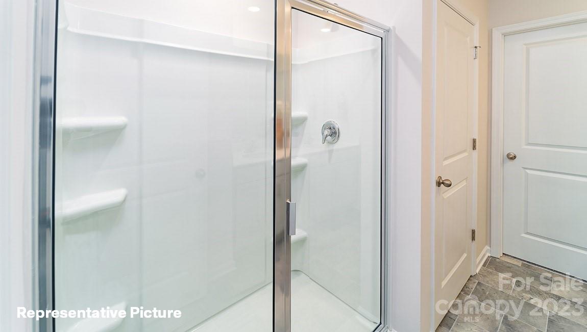 1278 37th Avenue Lane NE