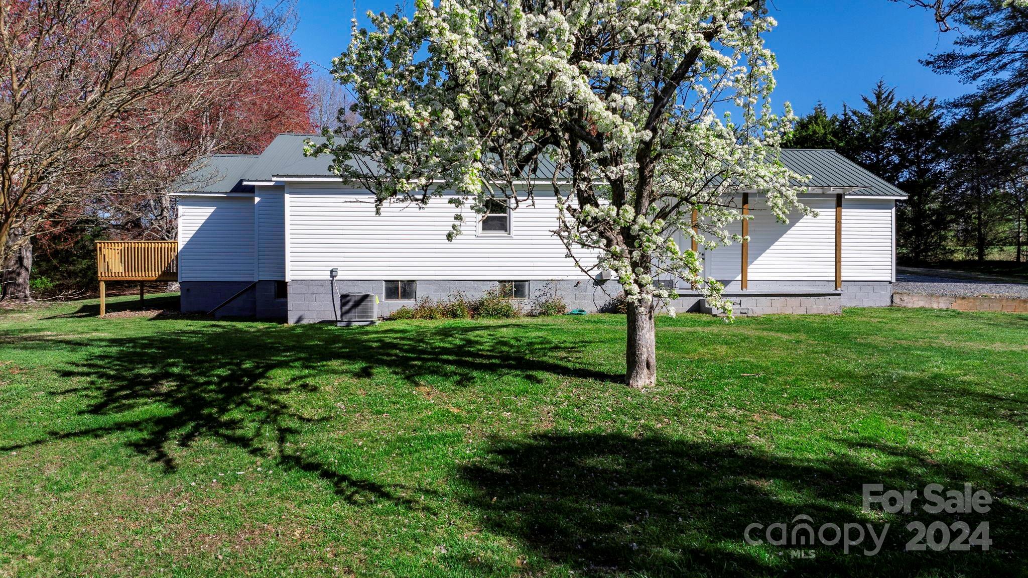 110 Camelot Drive