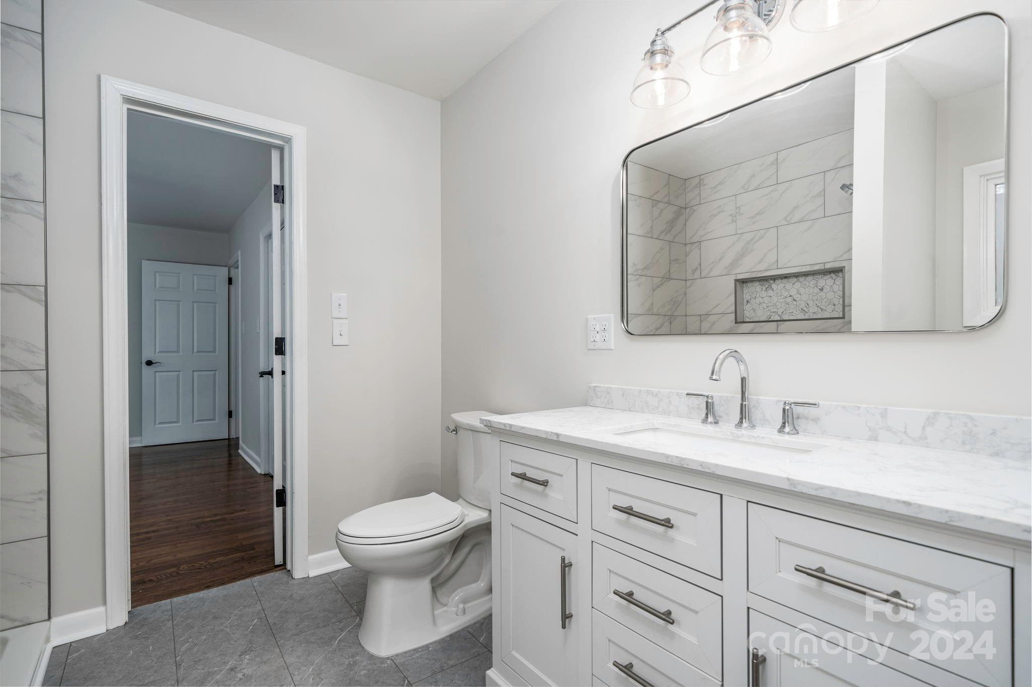 1523 10th Street Place NW