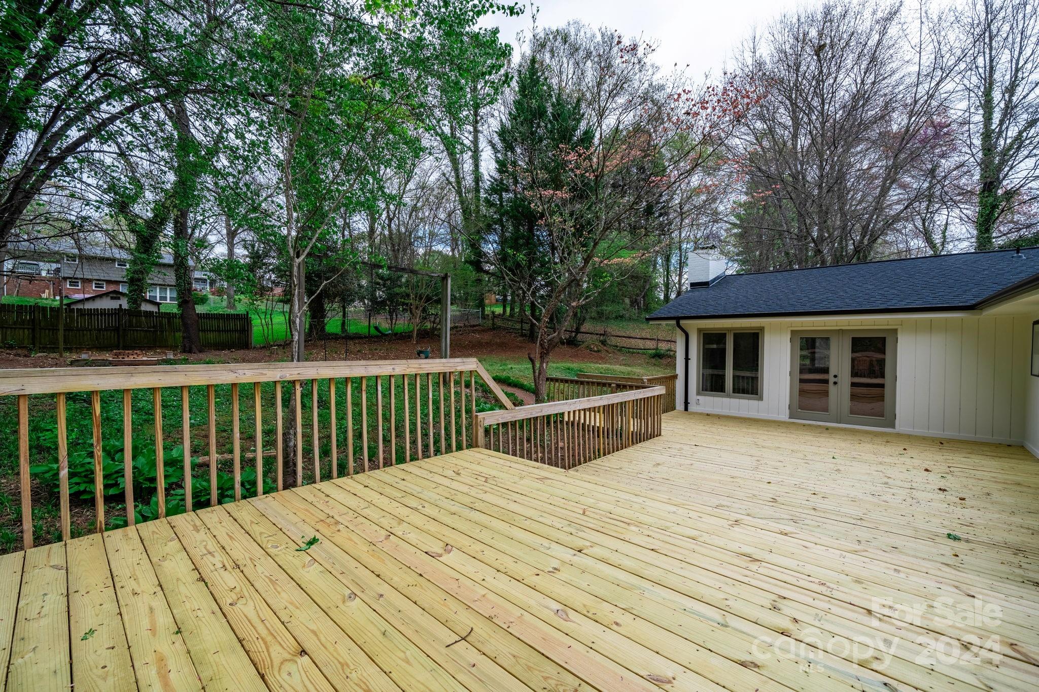 1523 10th Street Place NW