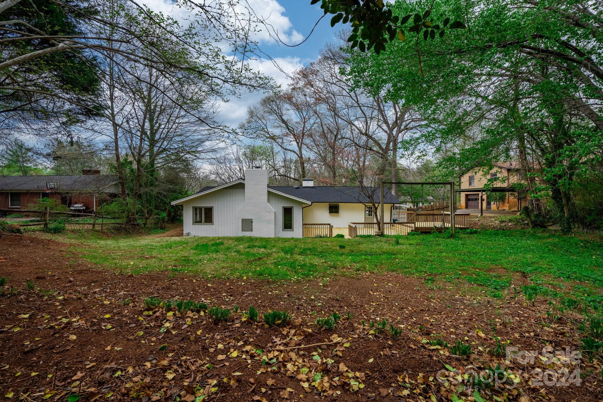 1523 10th Street Place NW