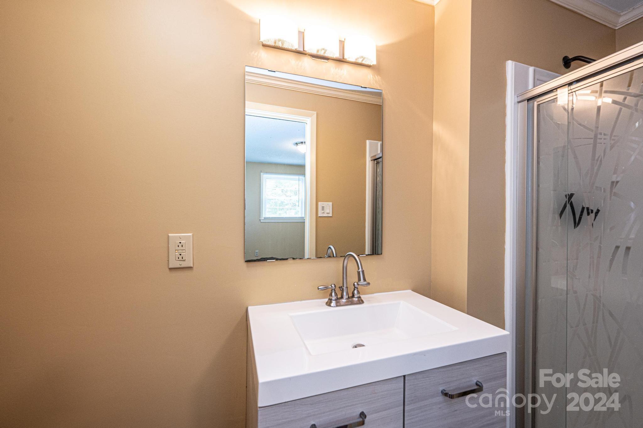 1661 Tanglewood Drive