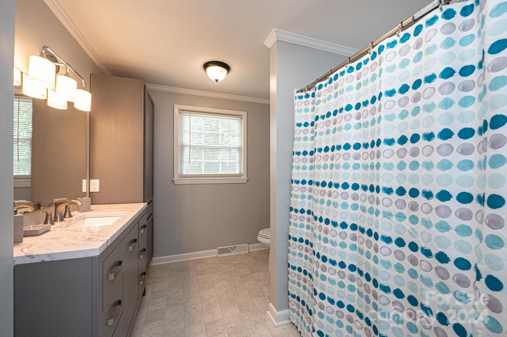 1661 Tanglewood Drive