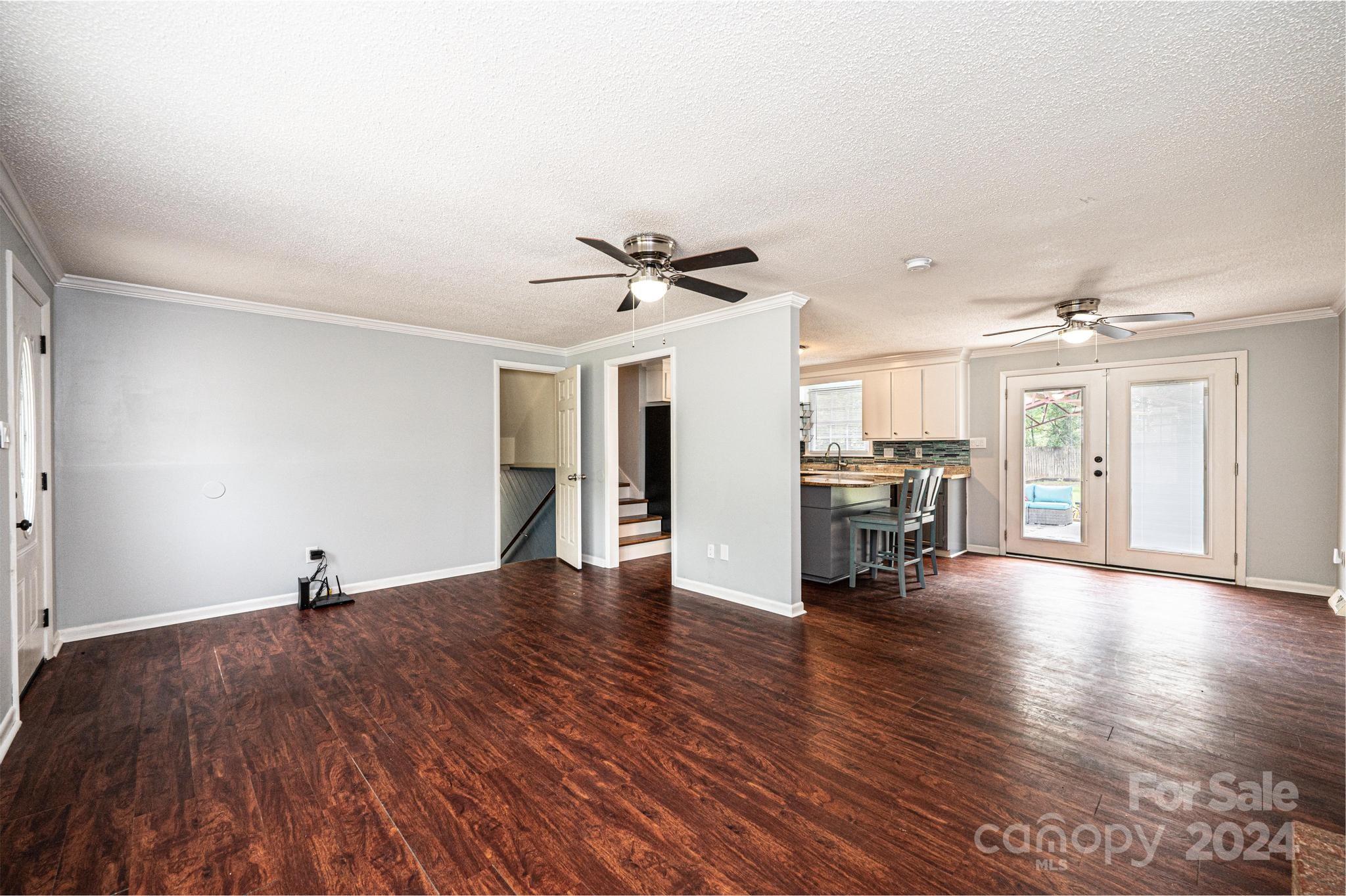 1661 Tanglewood Drive