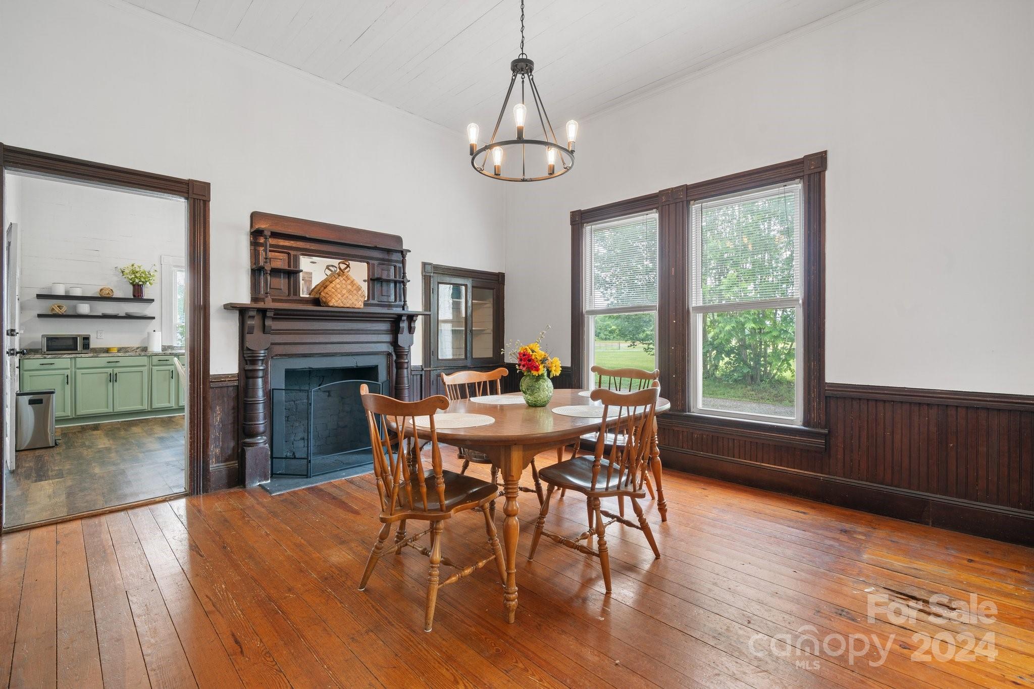 5124 Old Mountain Road