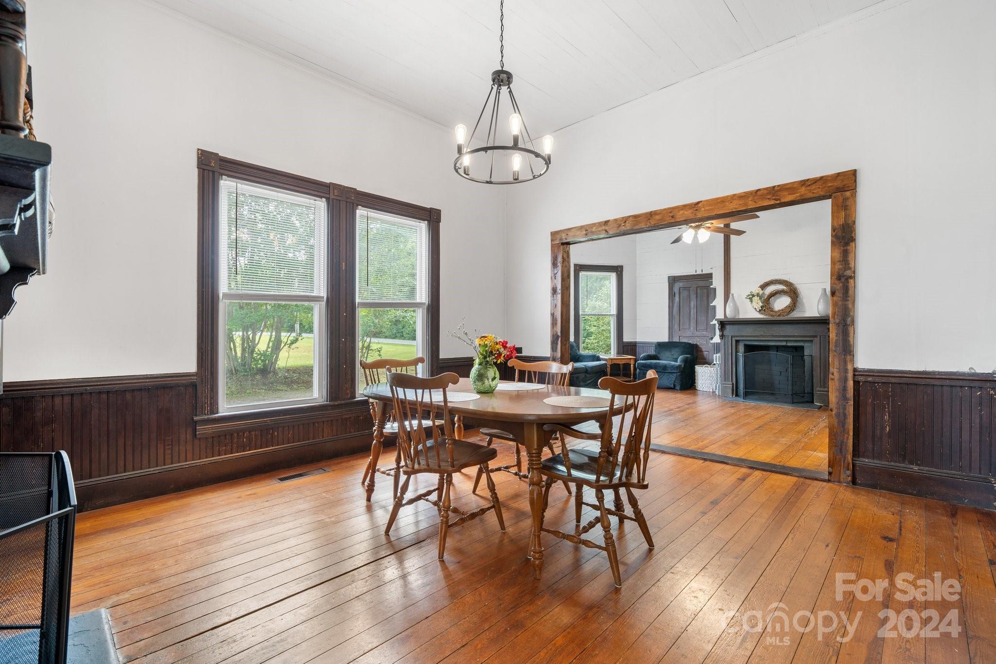 5124 Old Mountain Road