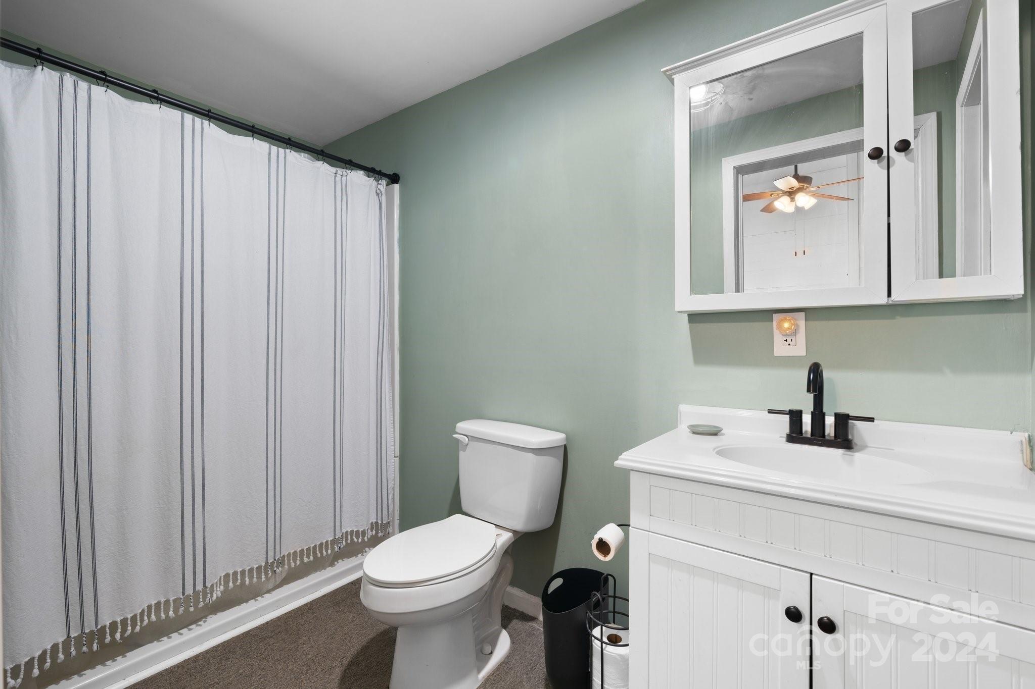 5124 Old Mountain Road