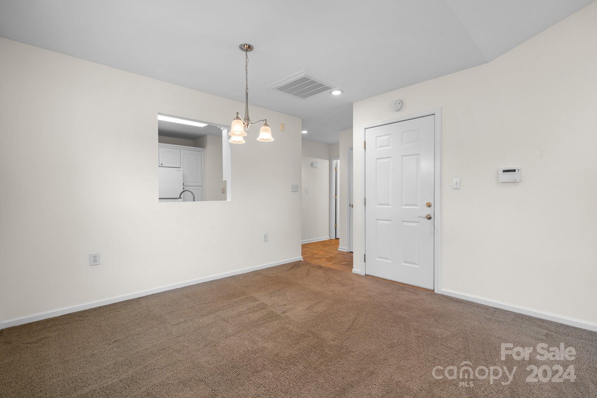 1682 Golden Cedar Lane