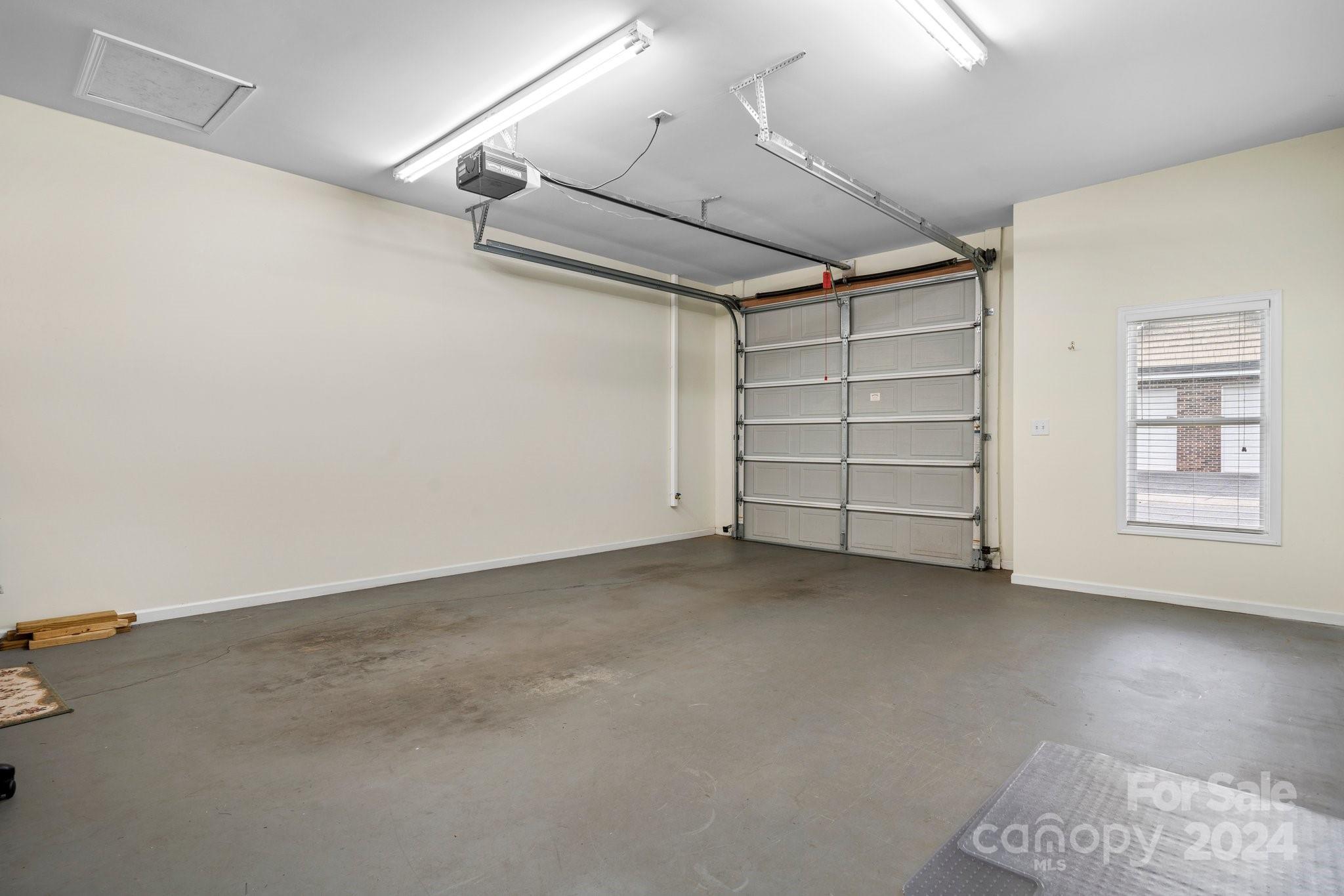 1682 Golden Cedar Lane