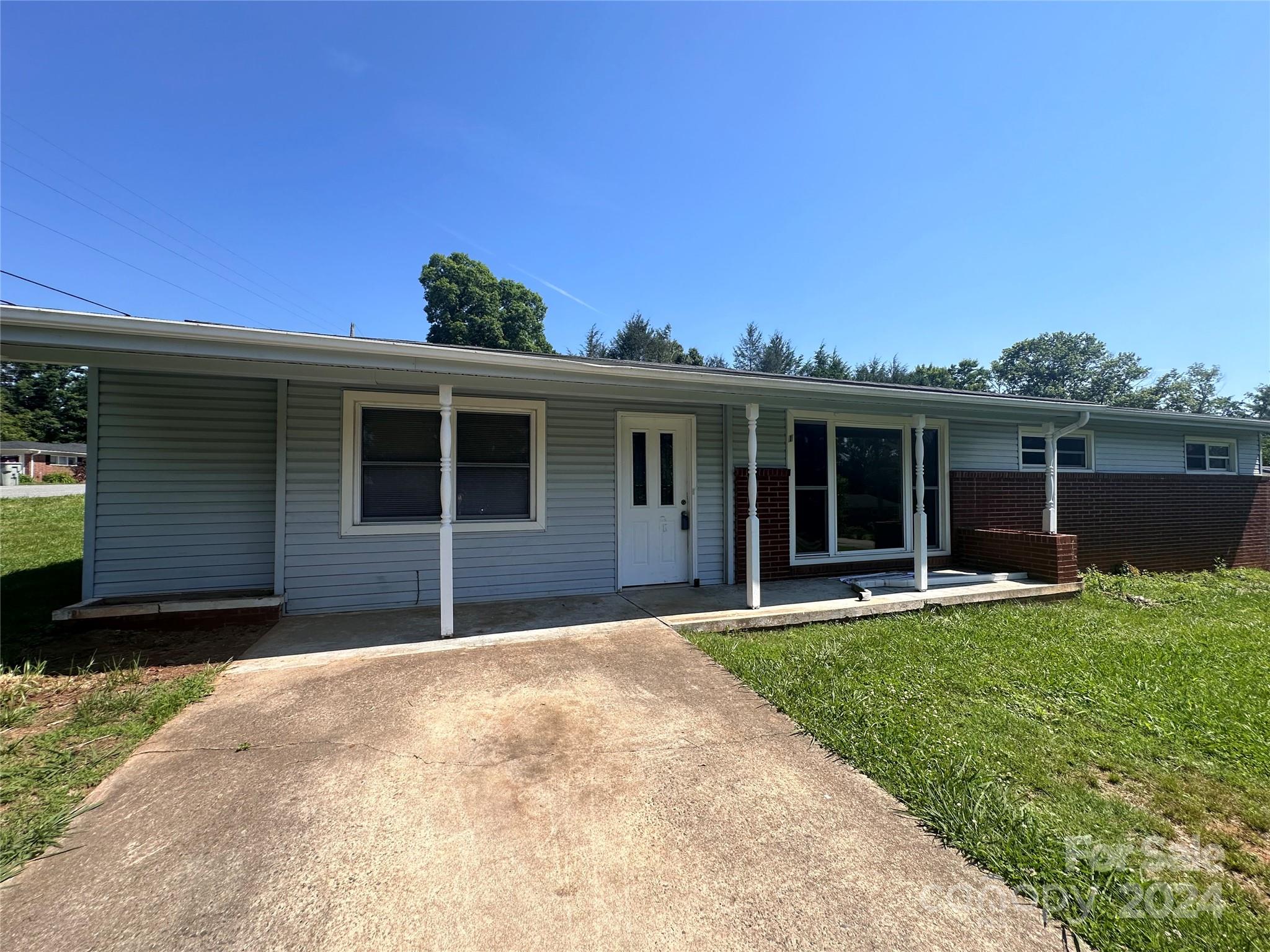 1922 Marigold Lane