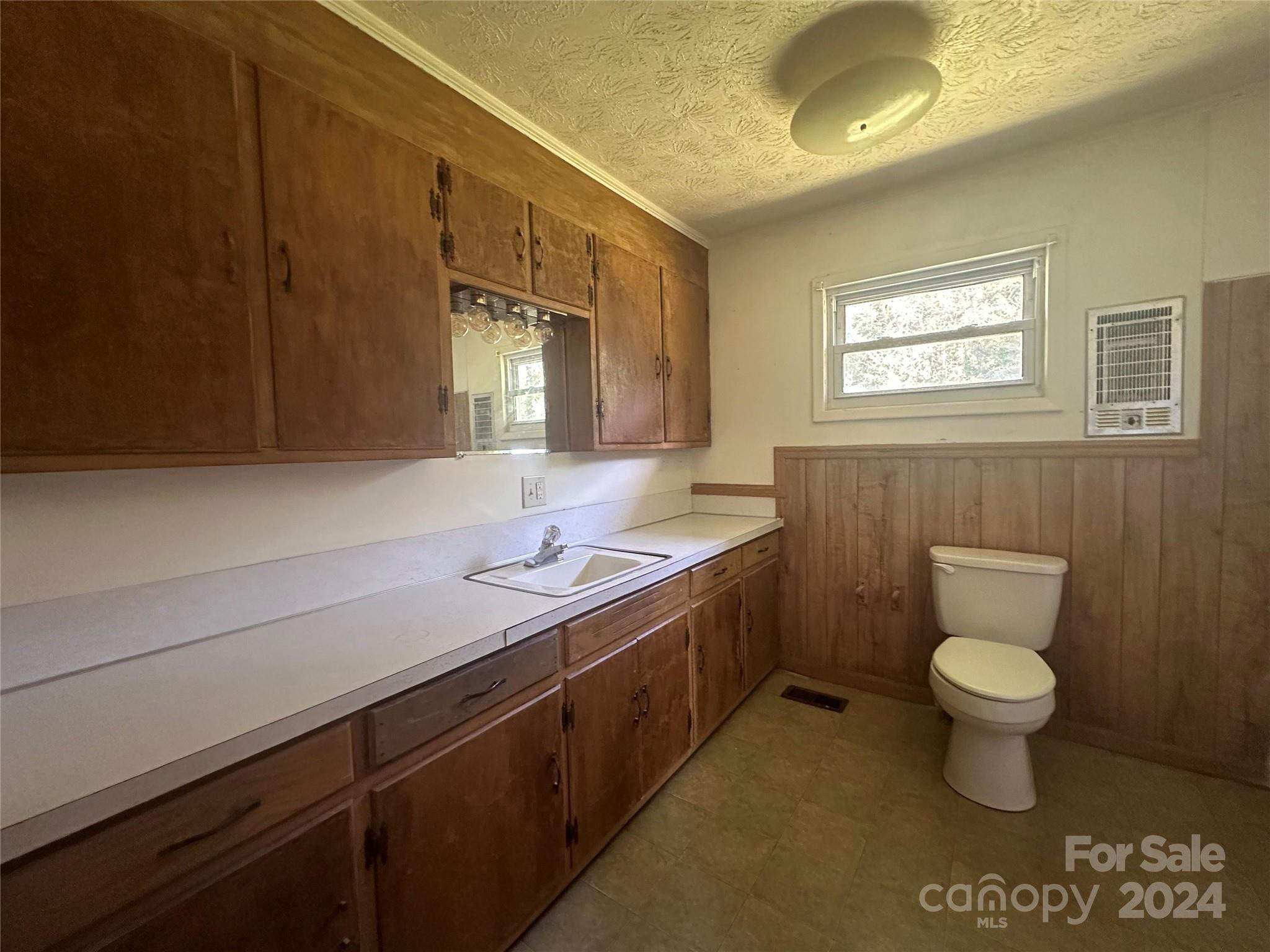1922 Marigold Lane