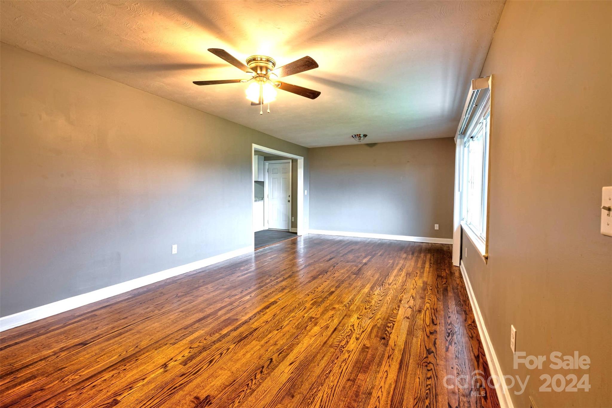 4175 Hickory Nut Ridge Road