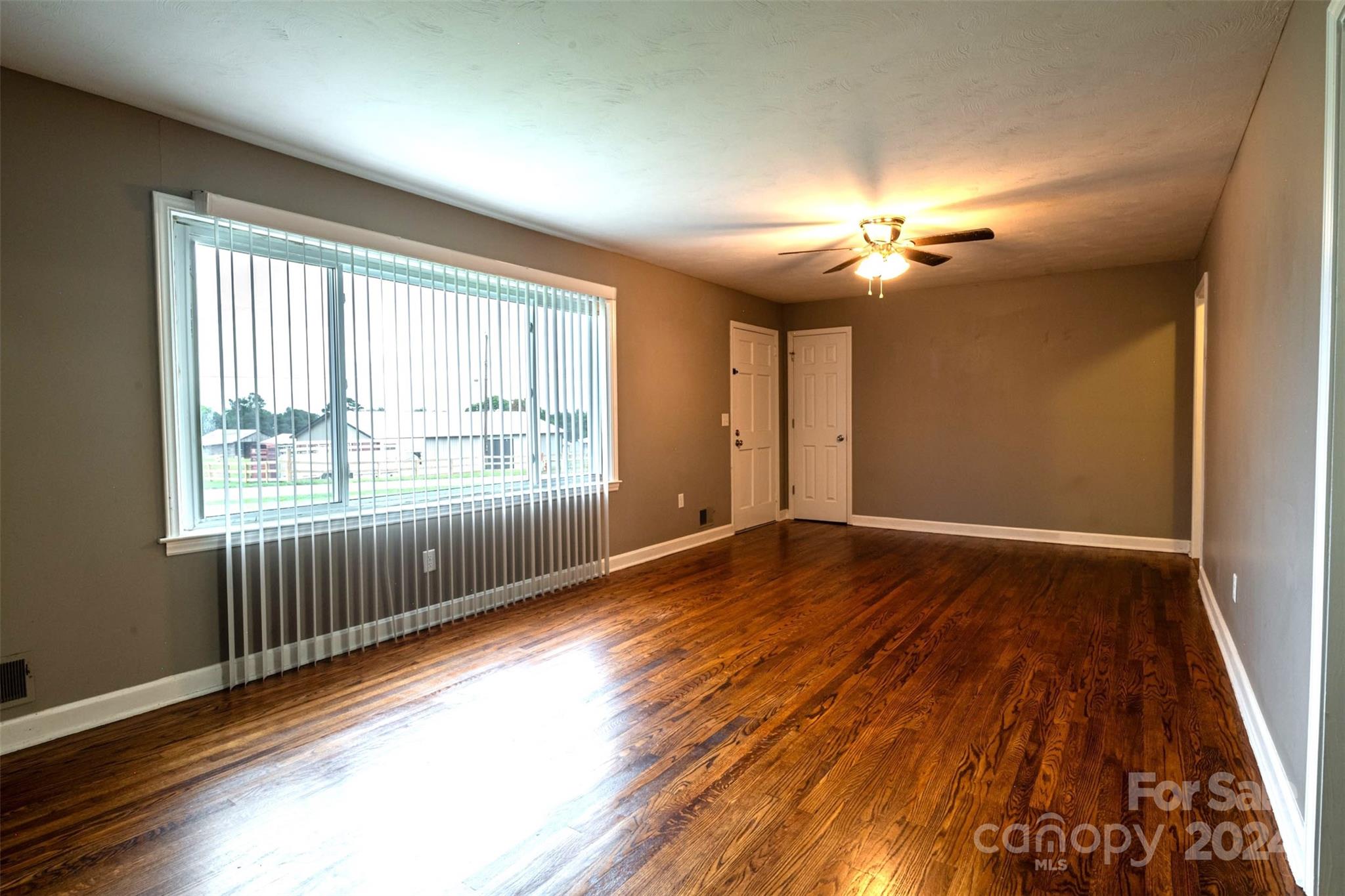 4175 Hickory Nut Ridge Road