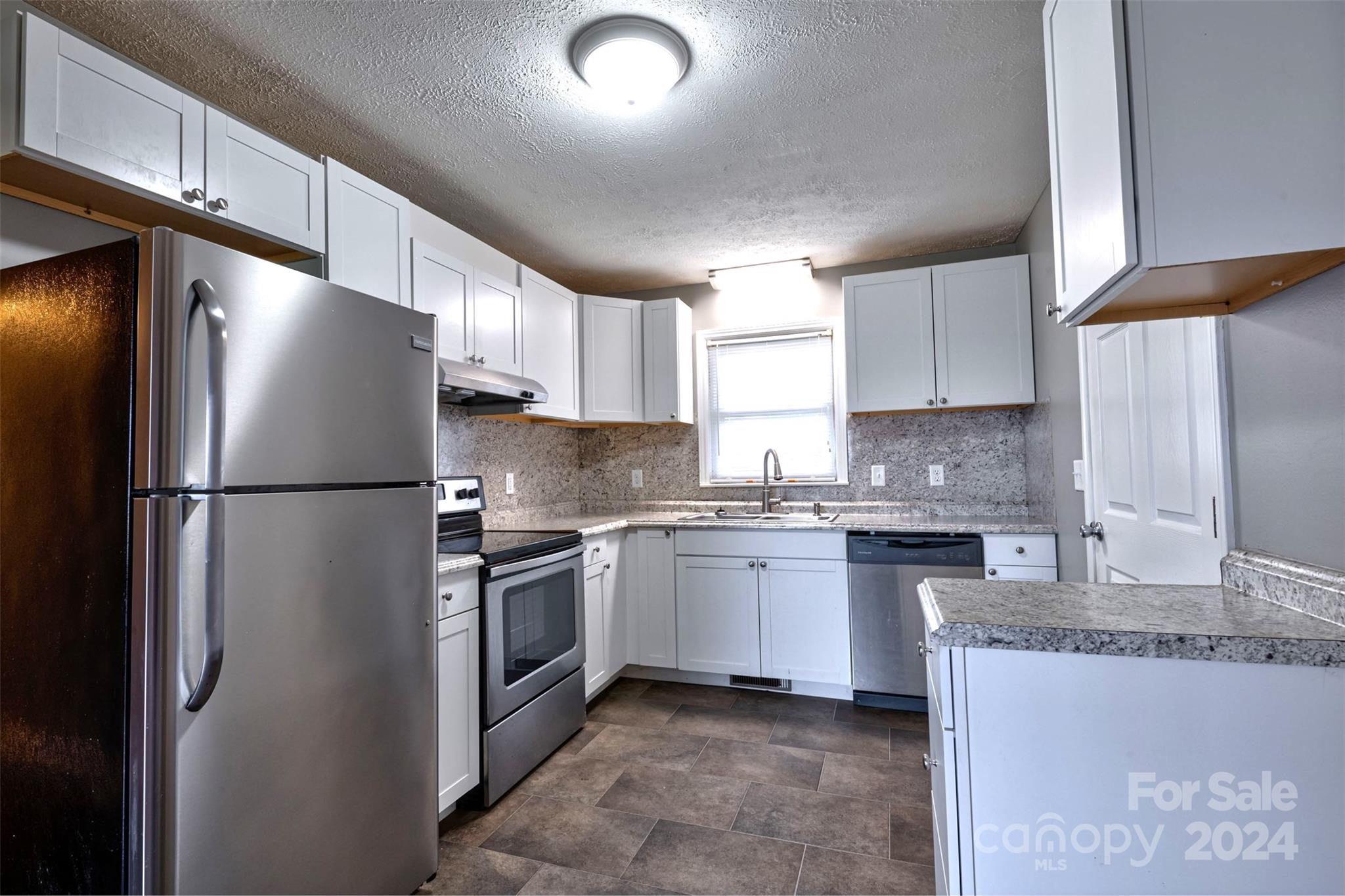 4175 Hickory Nut Ridge Road