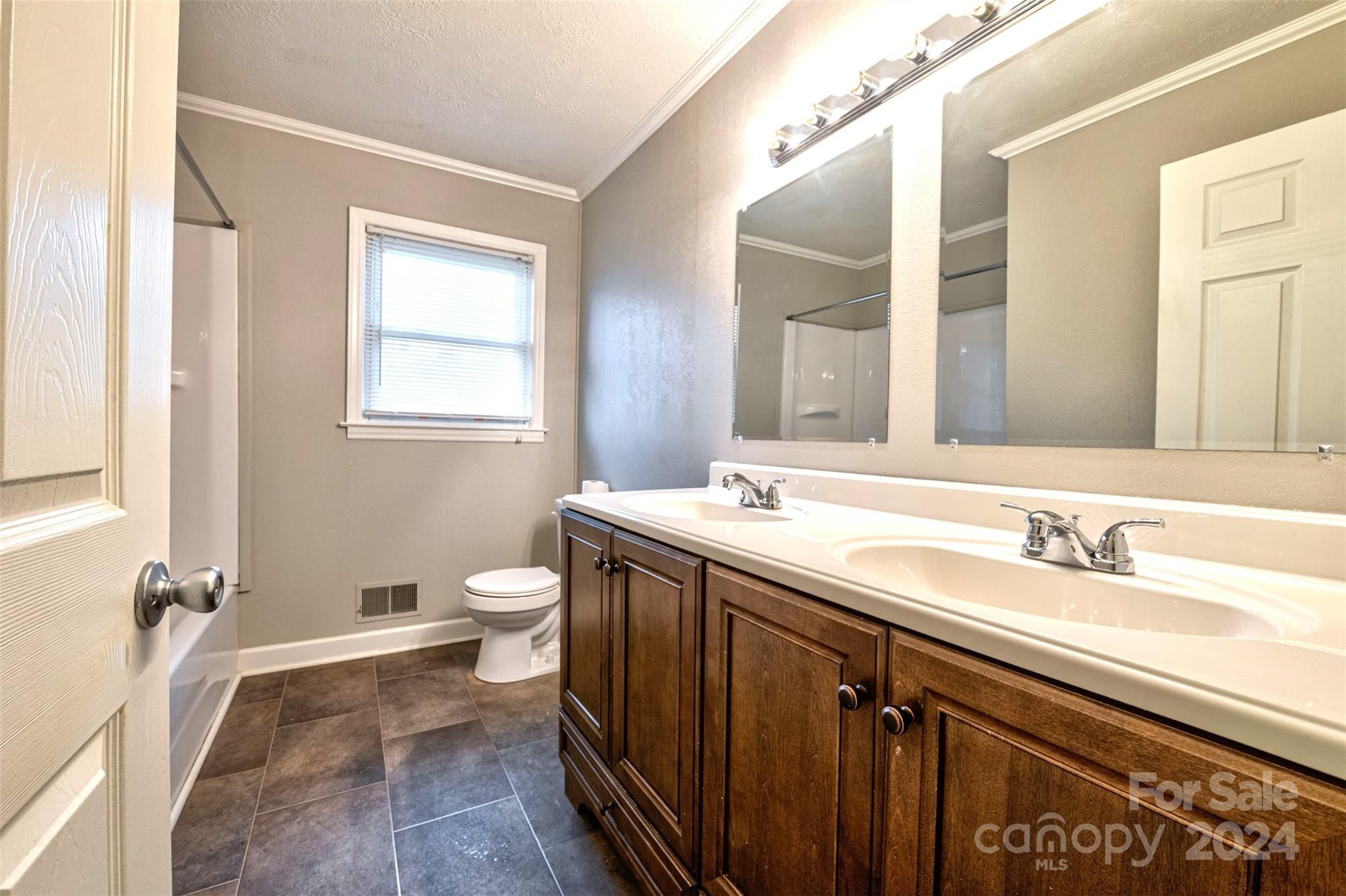 4175 Hickory Nut Ridge Road