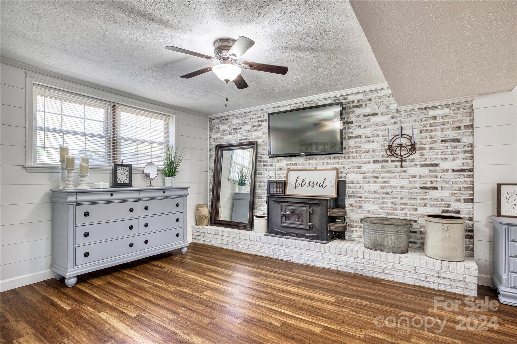 232 Elm Avenue
