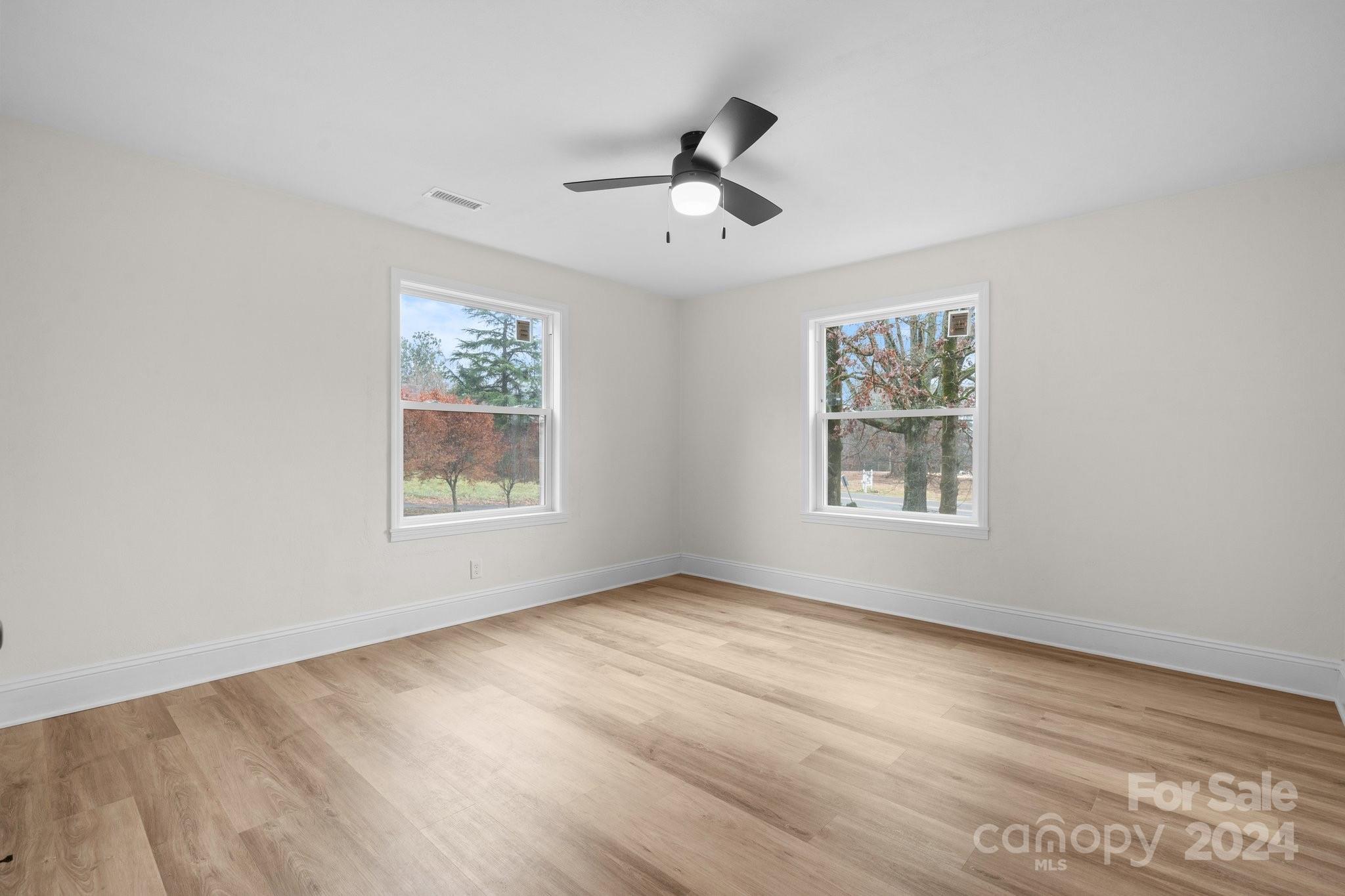 4196 Fairview Hills Drive