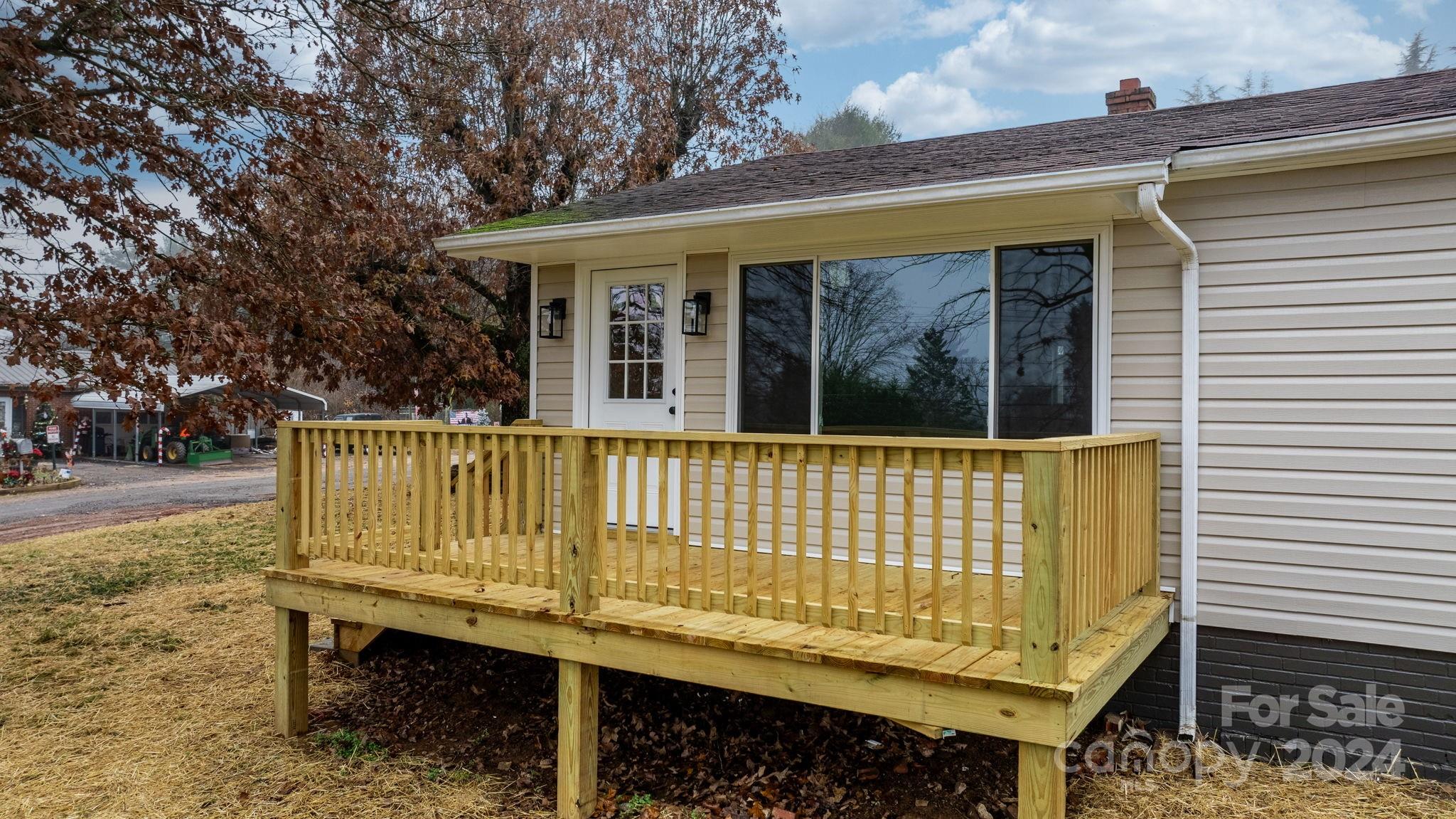 4196 Fairview Hills Drive