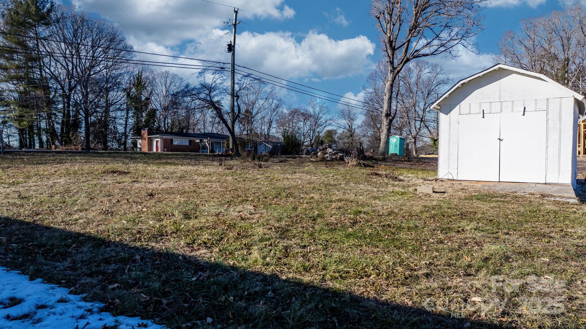 1922 Marigold Lane SE