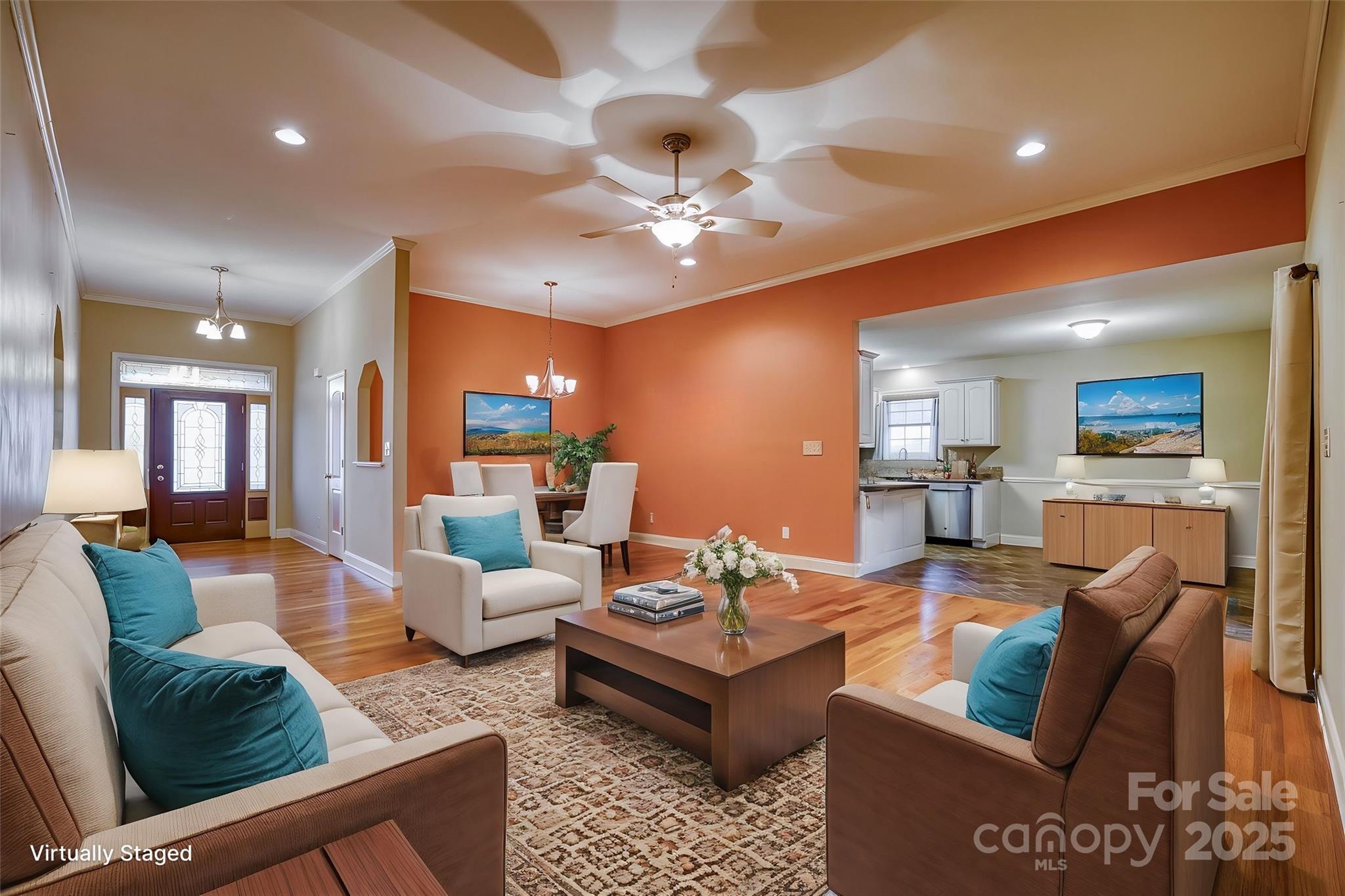 924 41st Avenue Drive NE