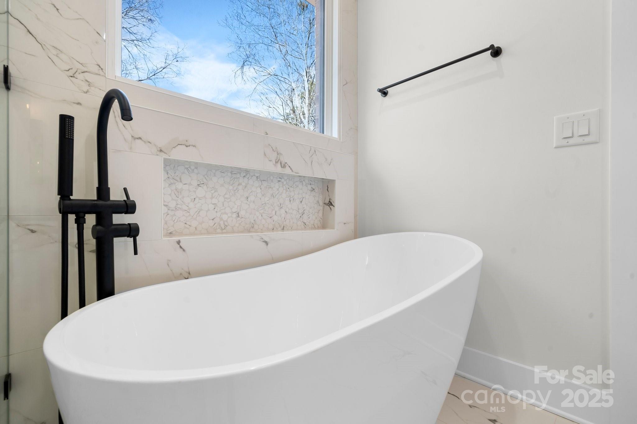 4060 Steve Ikerd Drive NE