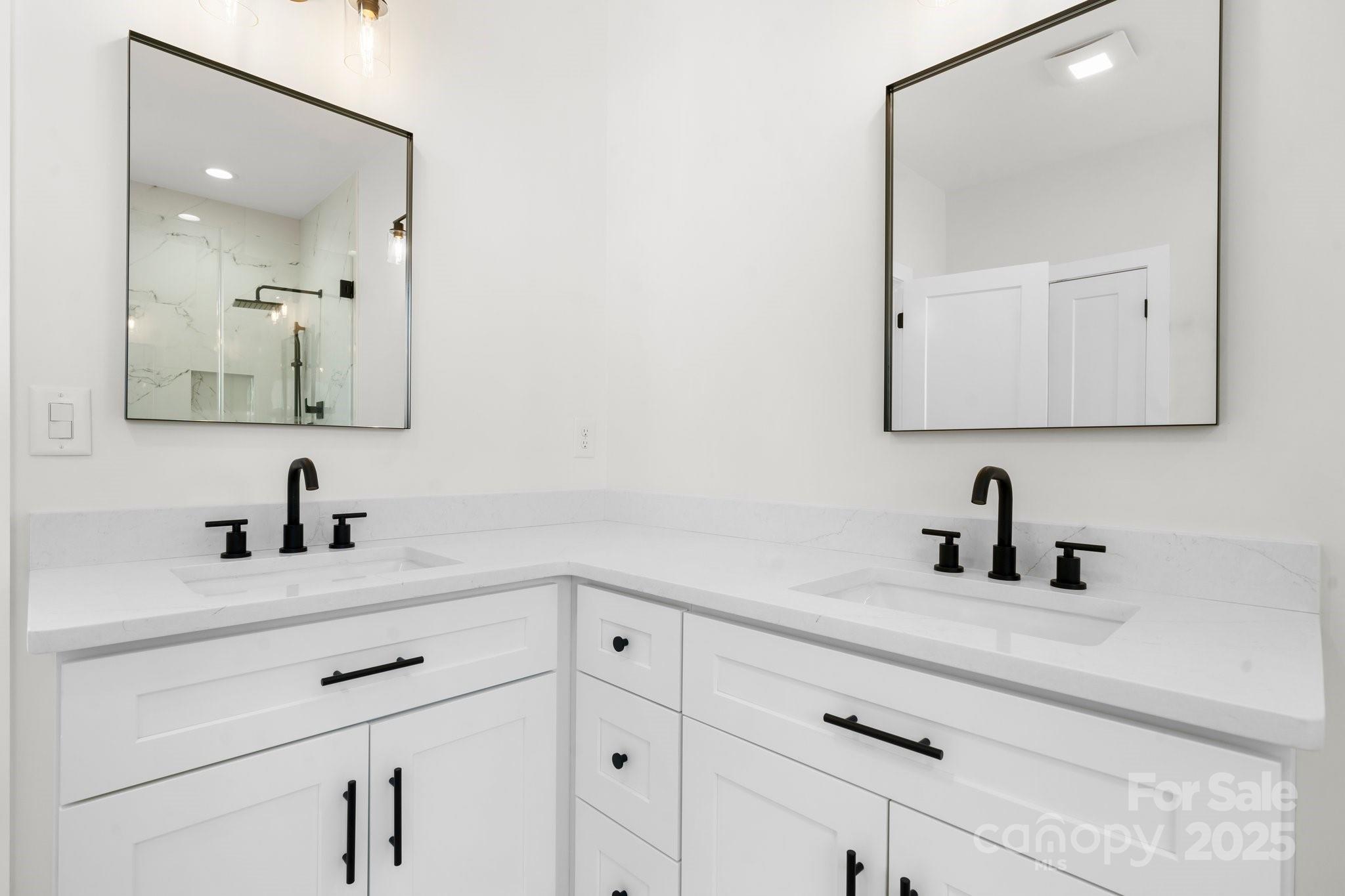 4060 Steve Ikerd Drive NE