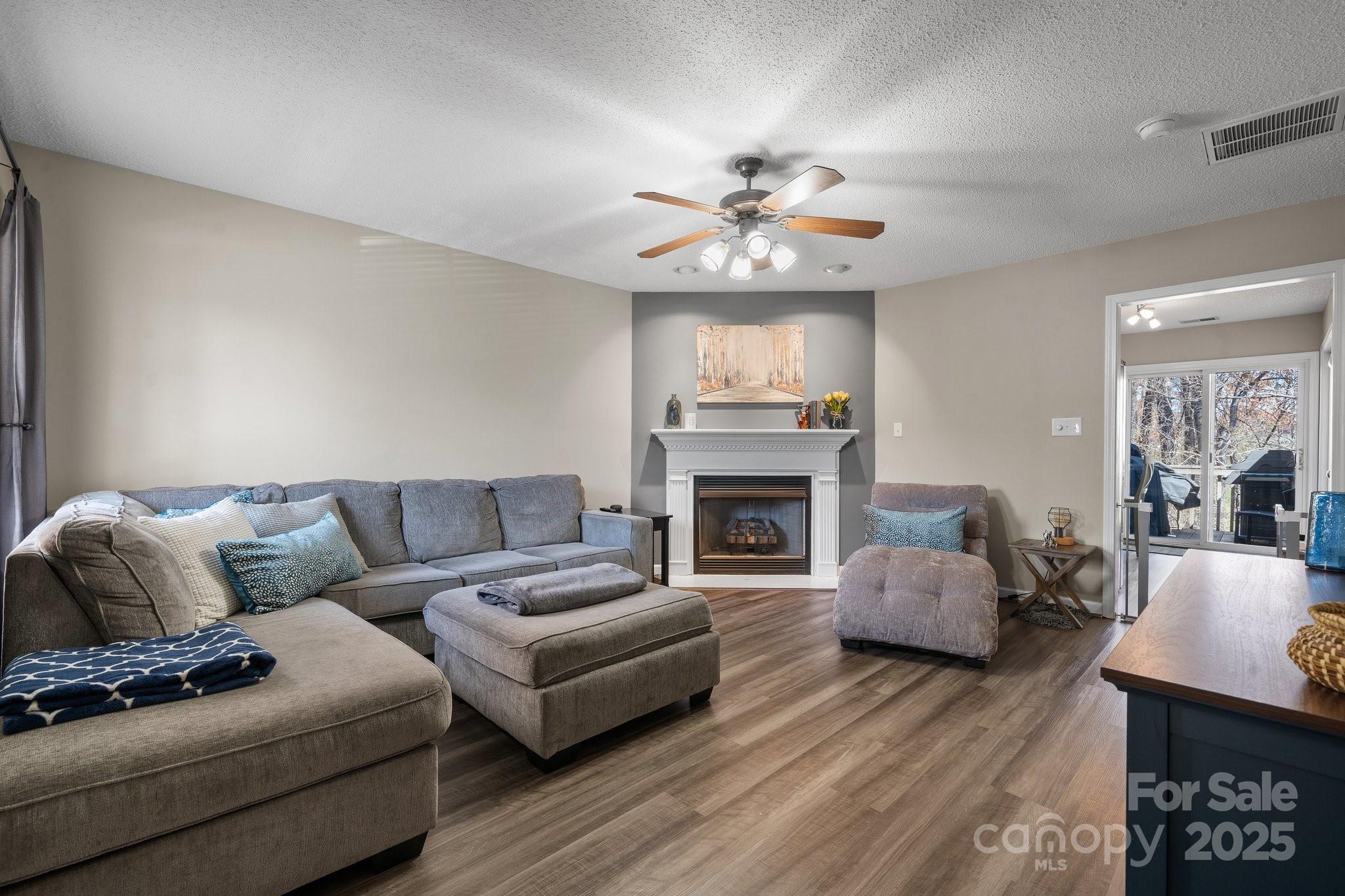 1100 22nd Street NE Unit: 502