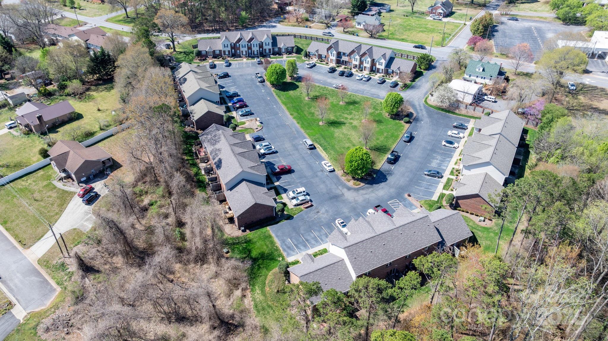 1100 22nd Street NE Unit: 502