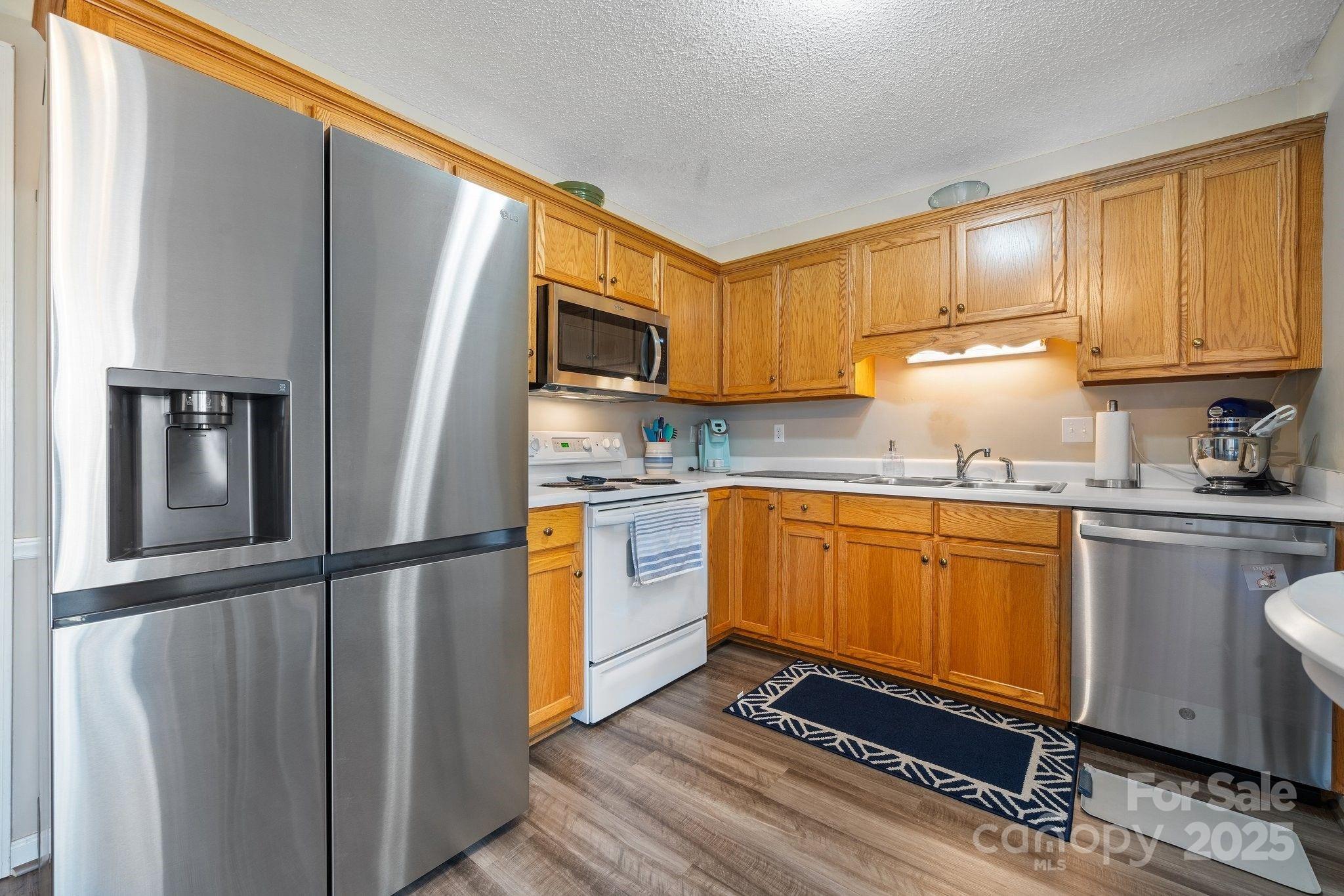 1100 22nd Street NE Unit: 502