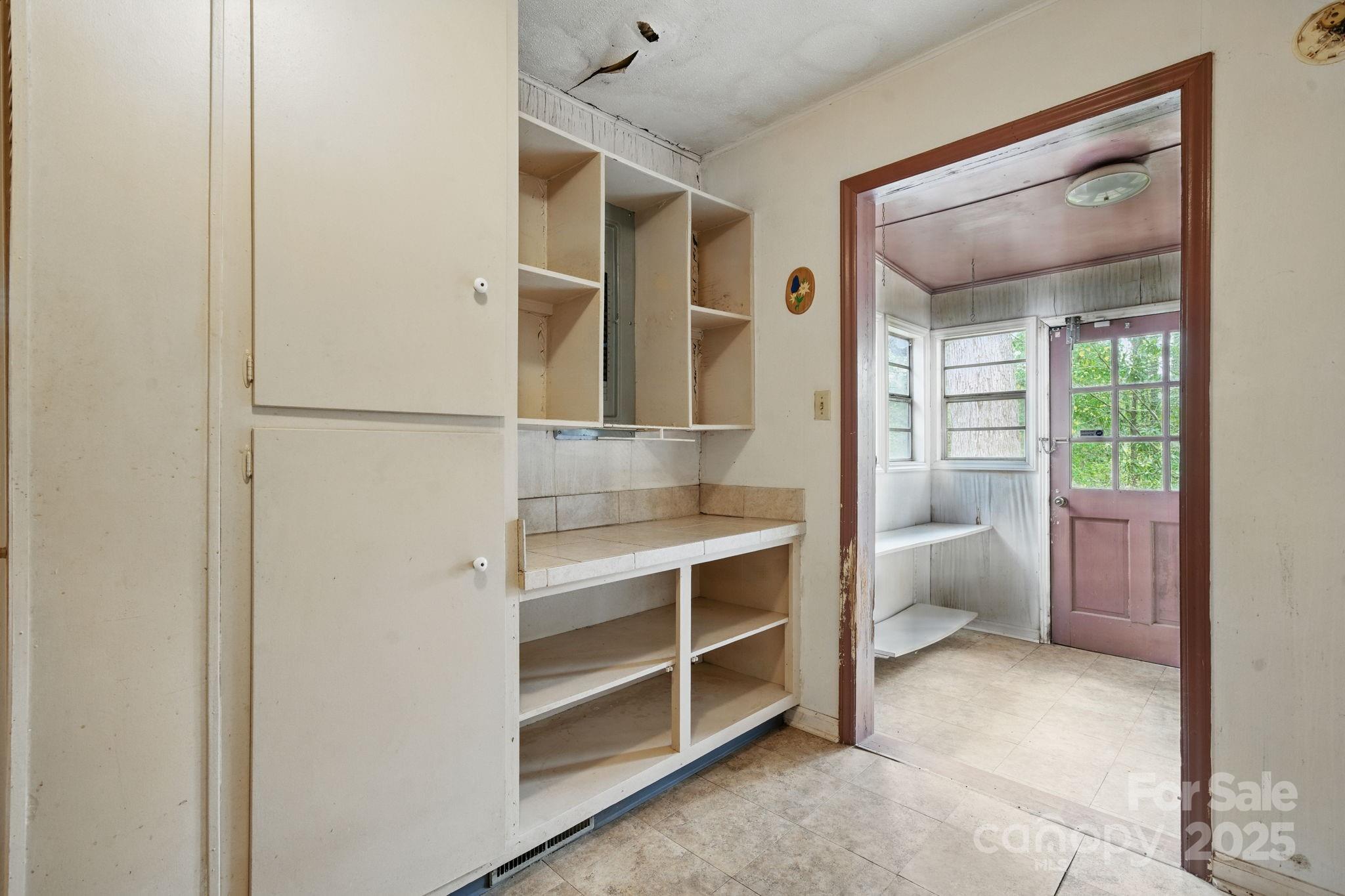 507 Rector Avenue SE