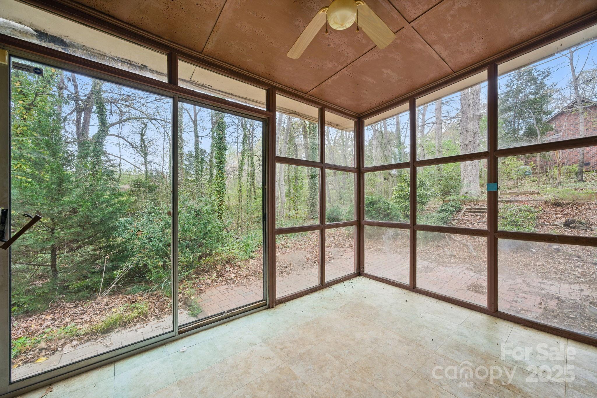 507 Rector Avenue SE