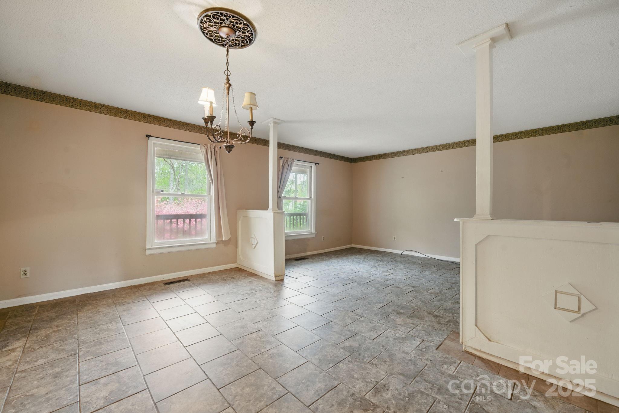 507 Rector Avenue SE