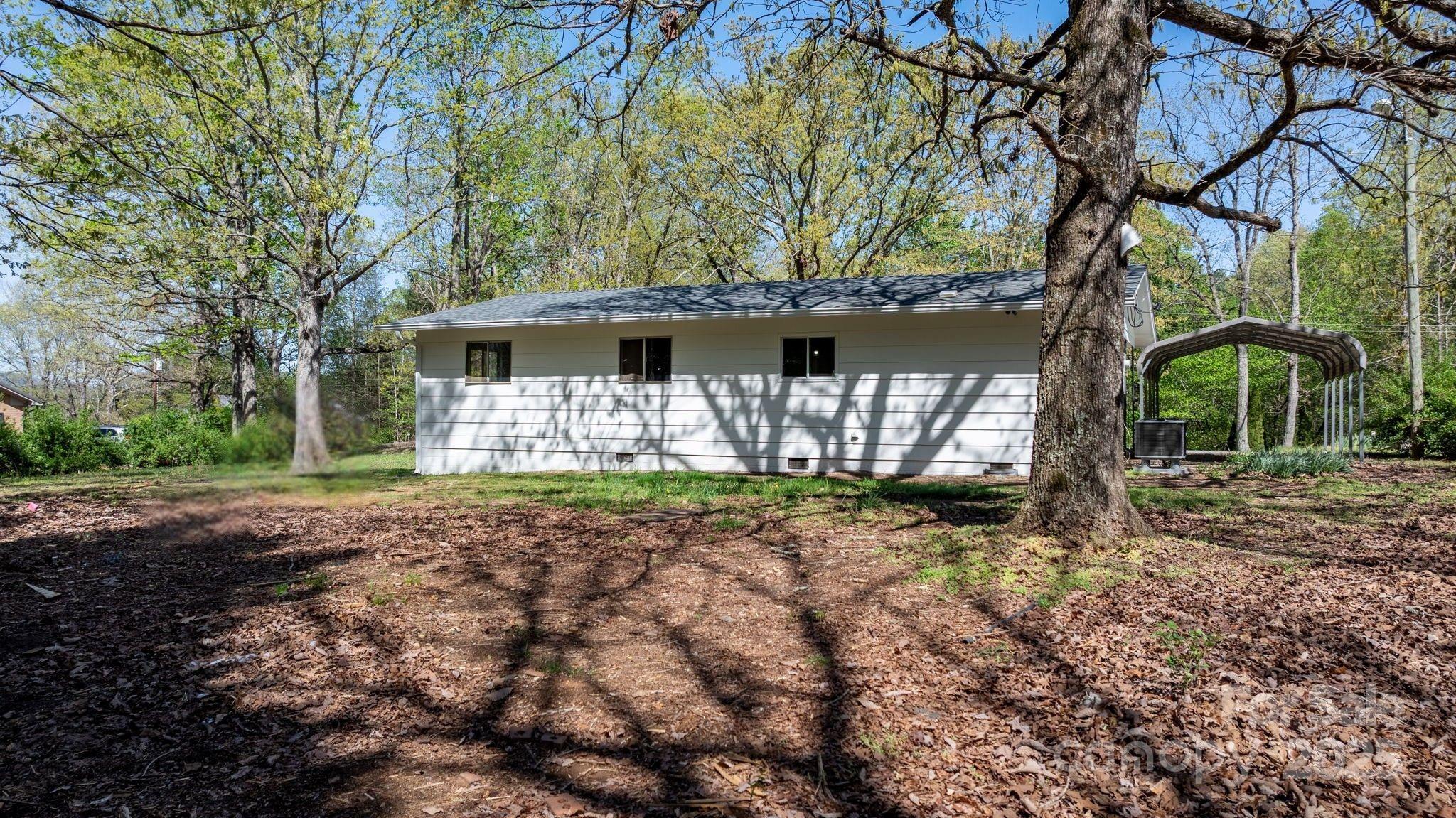 3973 Greenwood Drive