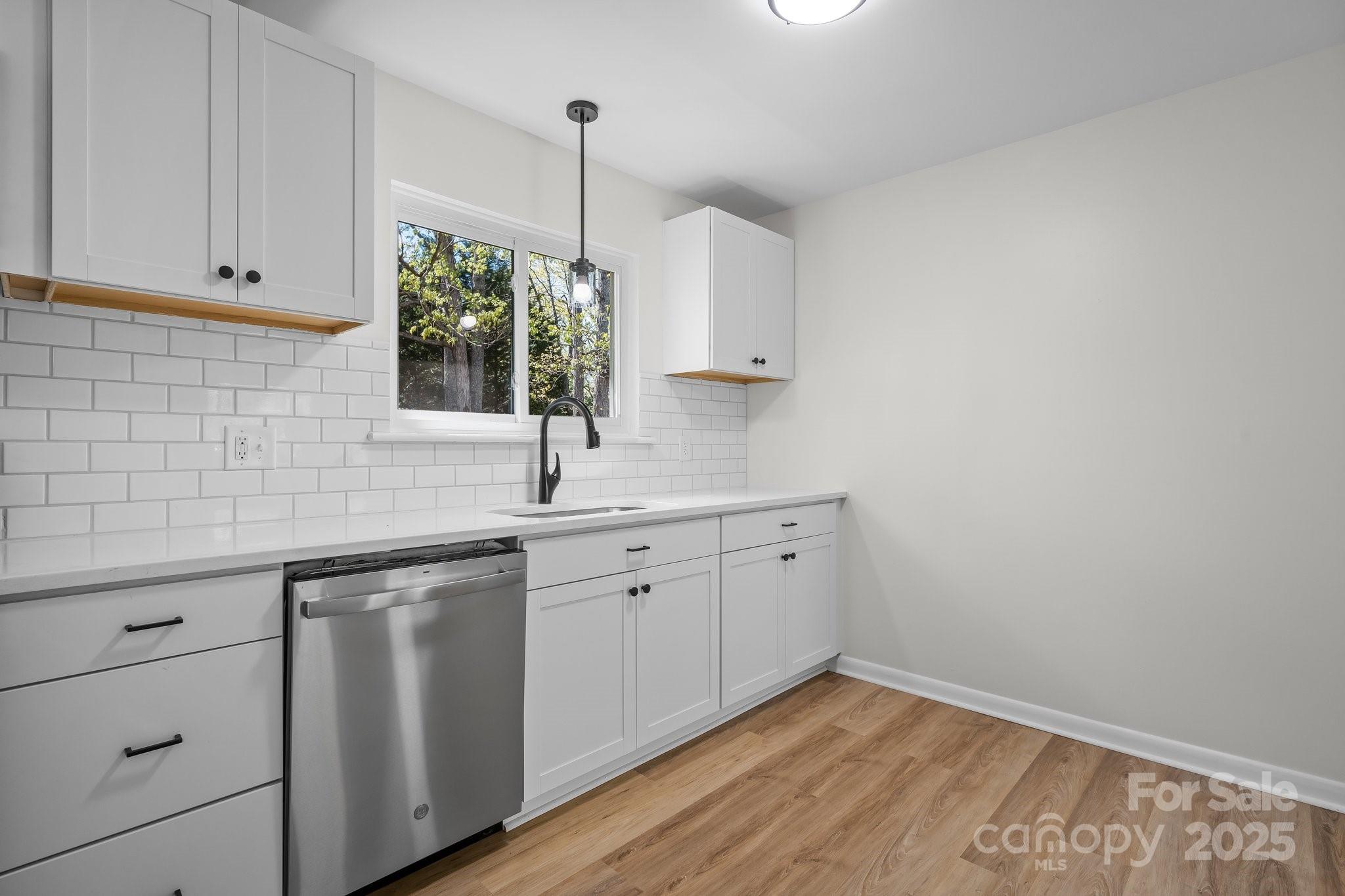 3973 Greenwood Drive