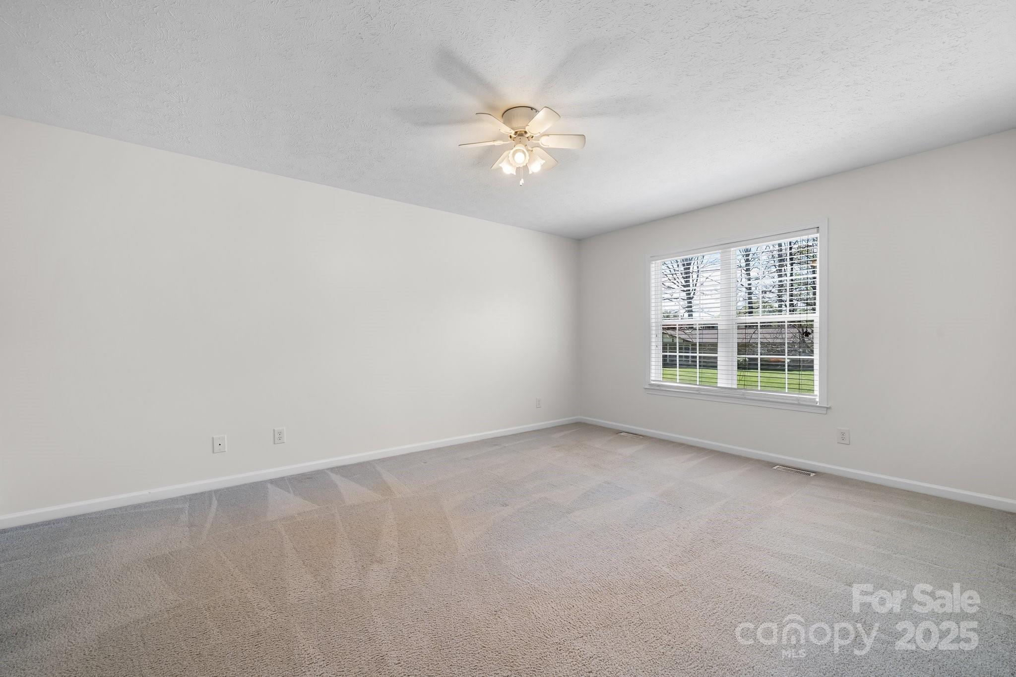 112 N Council Oaks Street