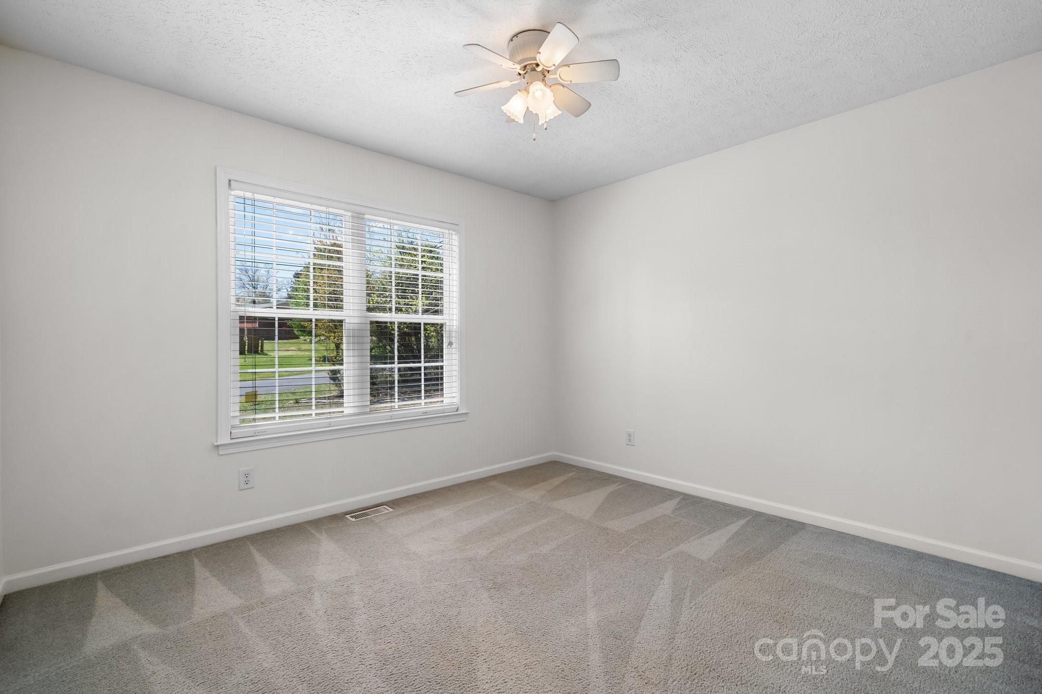 112 N Council Oaks Street