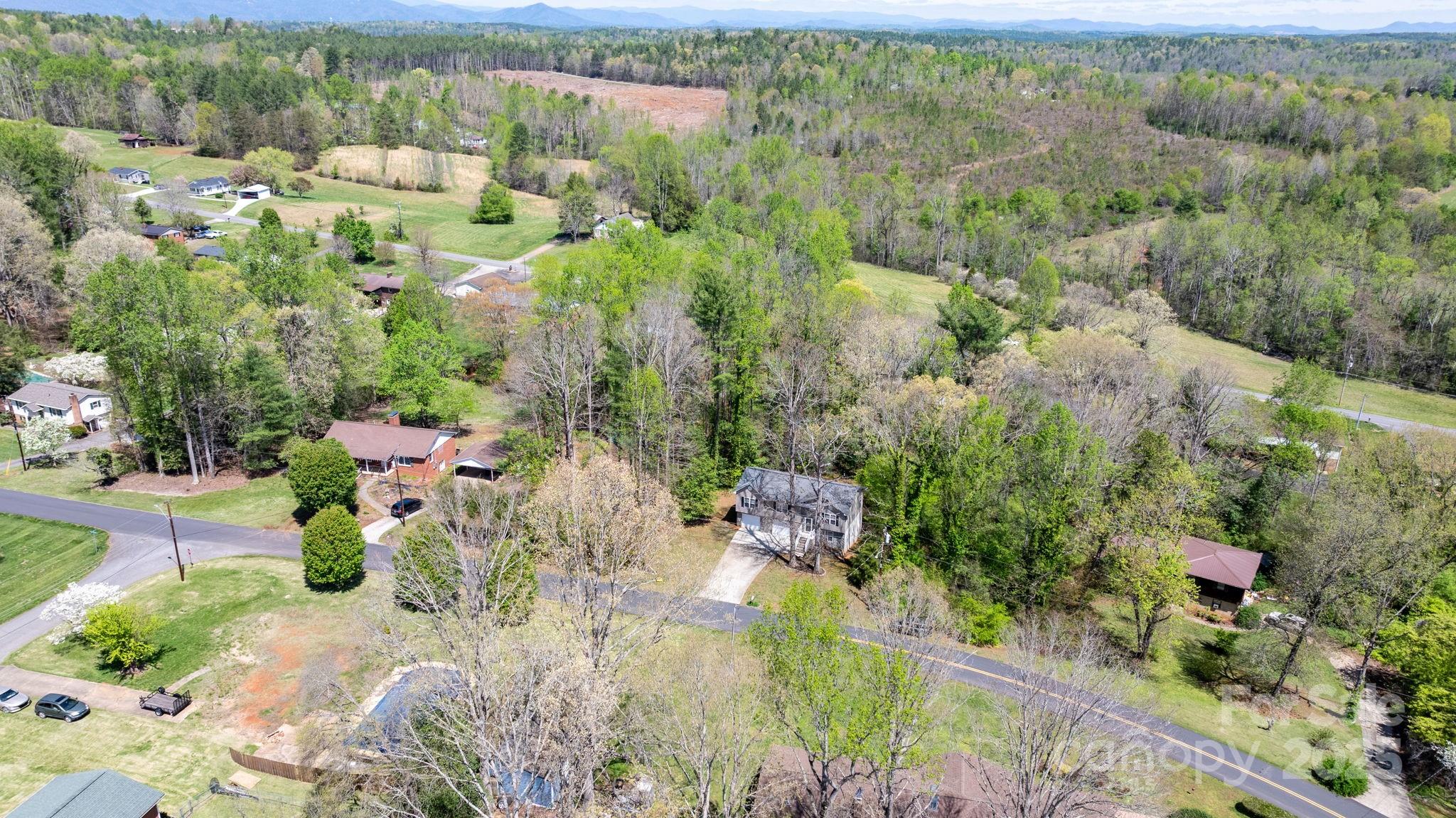 112 N Council Oaks Street