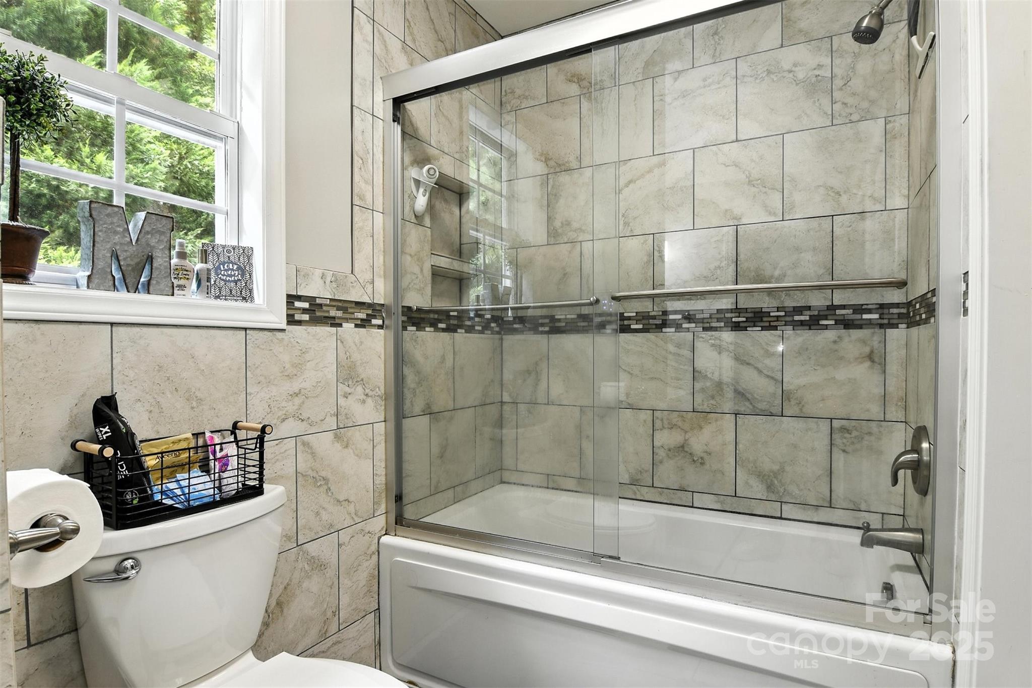 2367 24th Street Lane NE