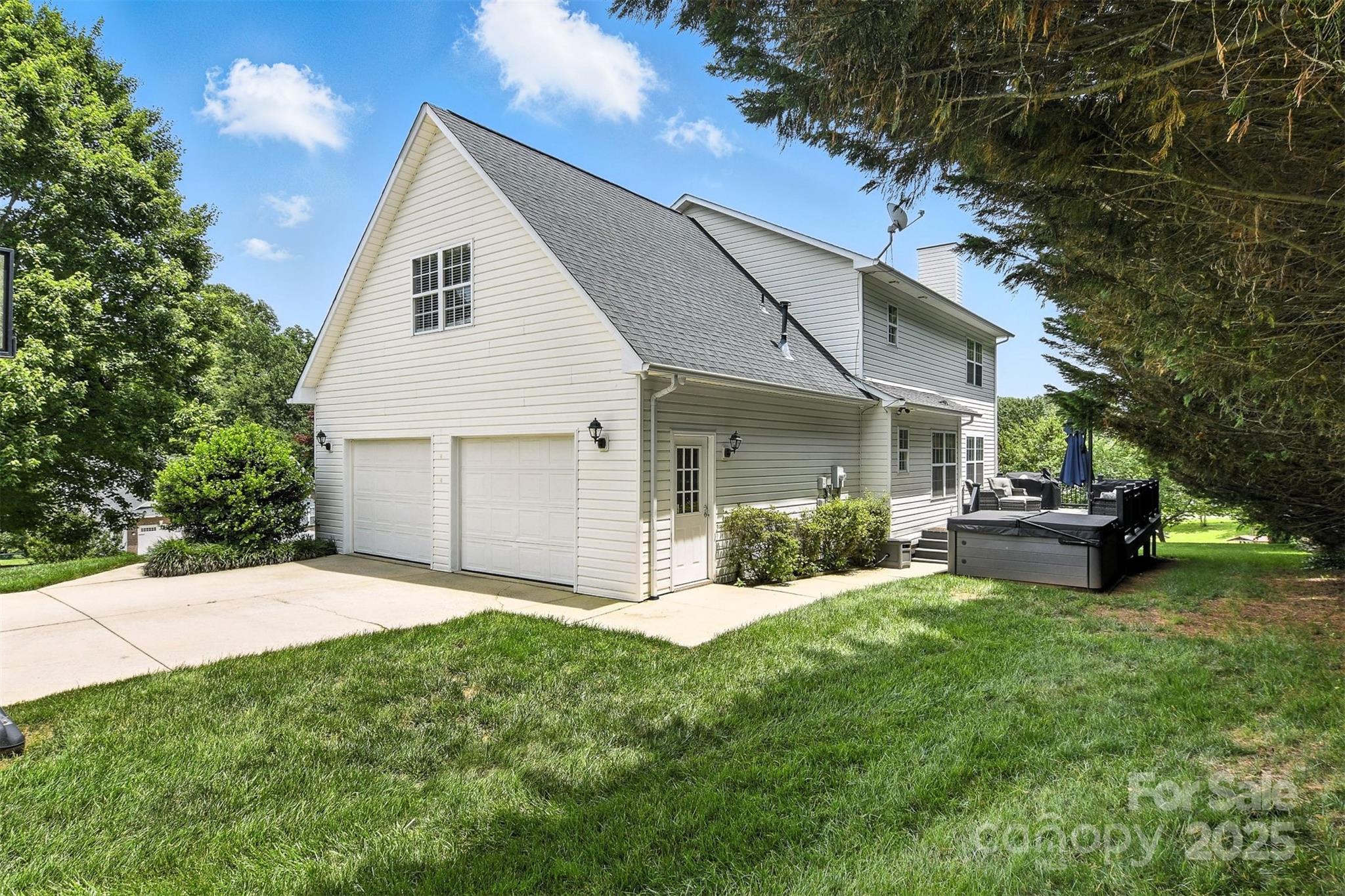 2367 24th Street Lane NE