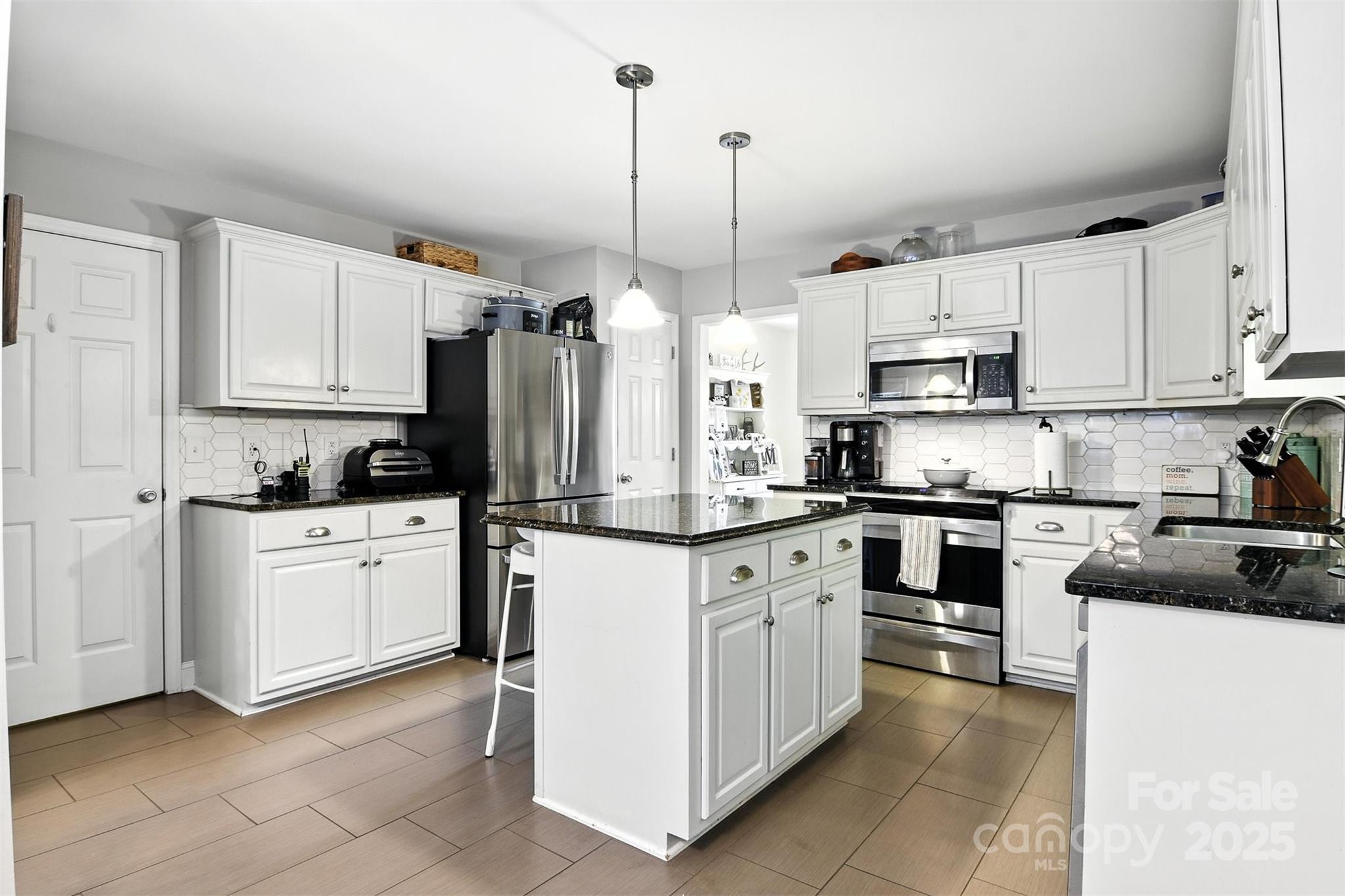 2367 24th Street Lane NE