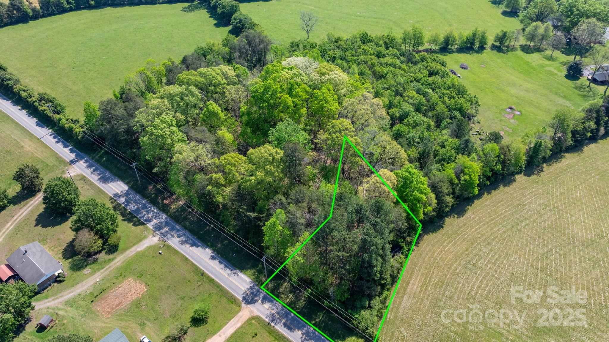 1361 Zeb Haynes Road