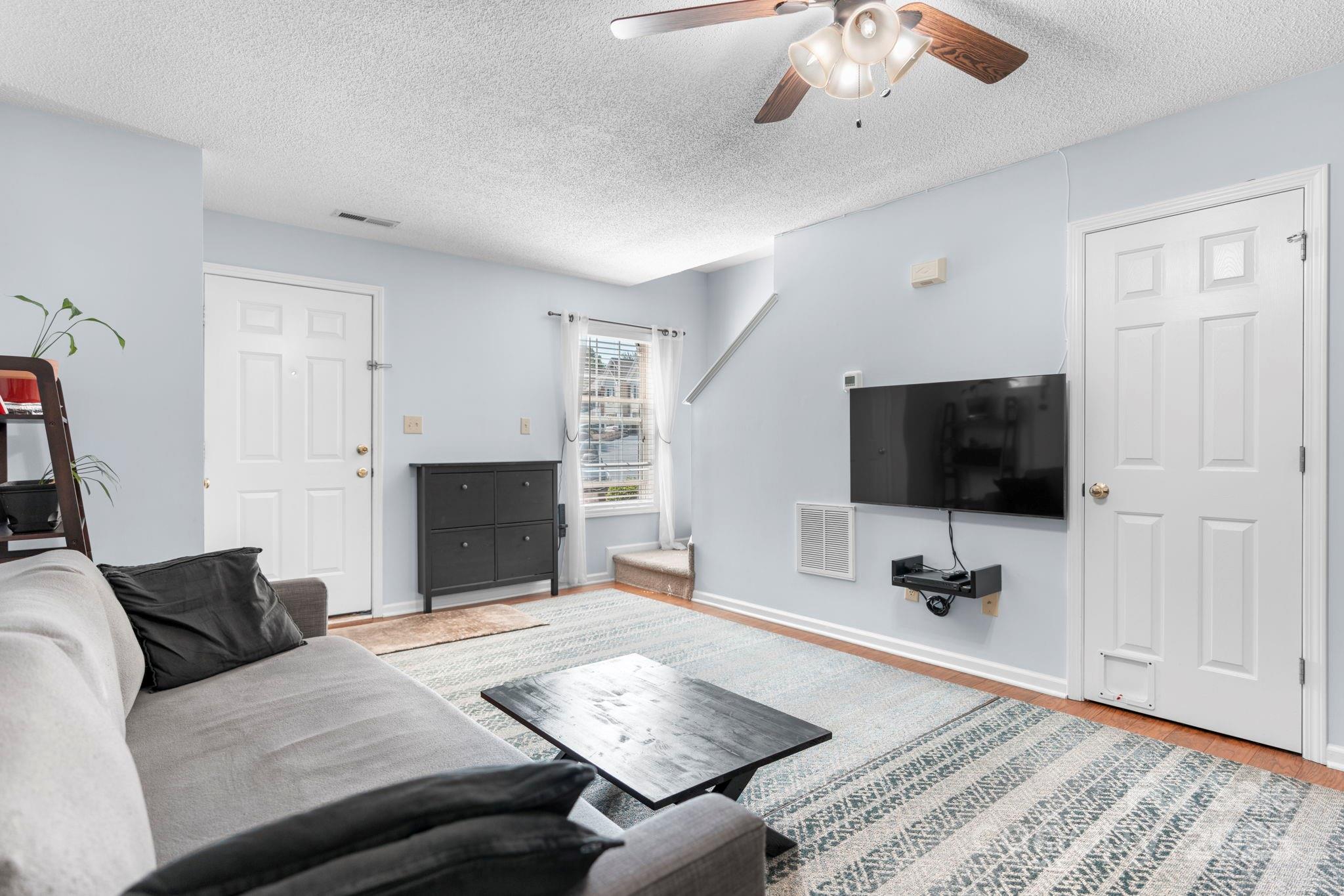 1102 22nd Street NE Unit: 604