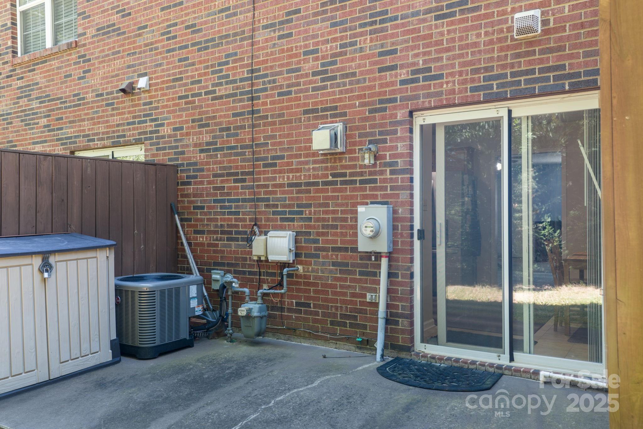 1102 22nd Street NE Unit: 604