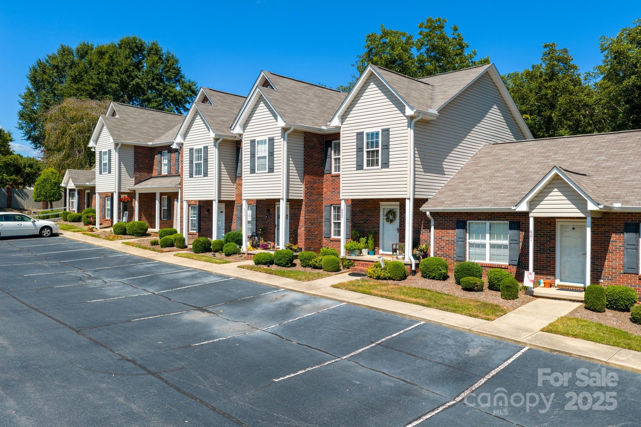 1102 22nd Street NE Unit: 604