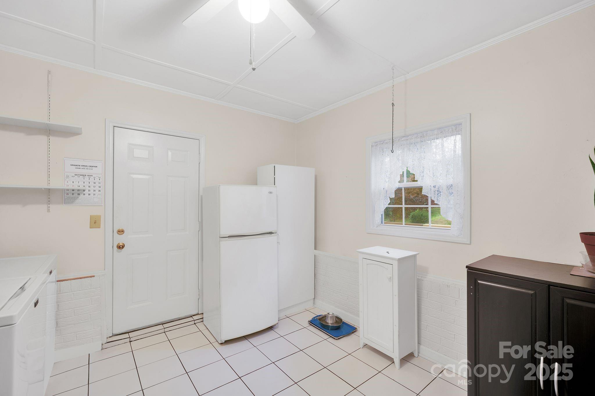 5006 Poplar View Lane