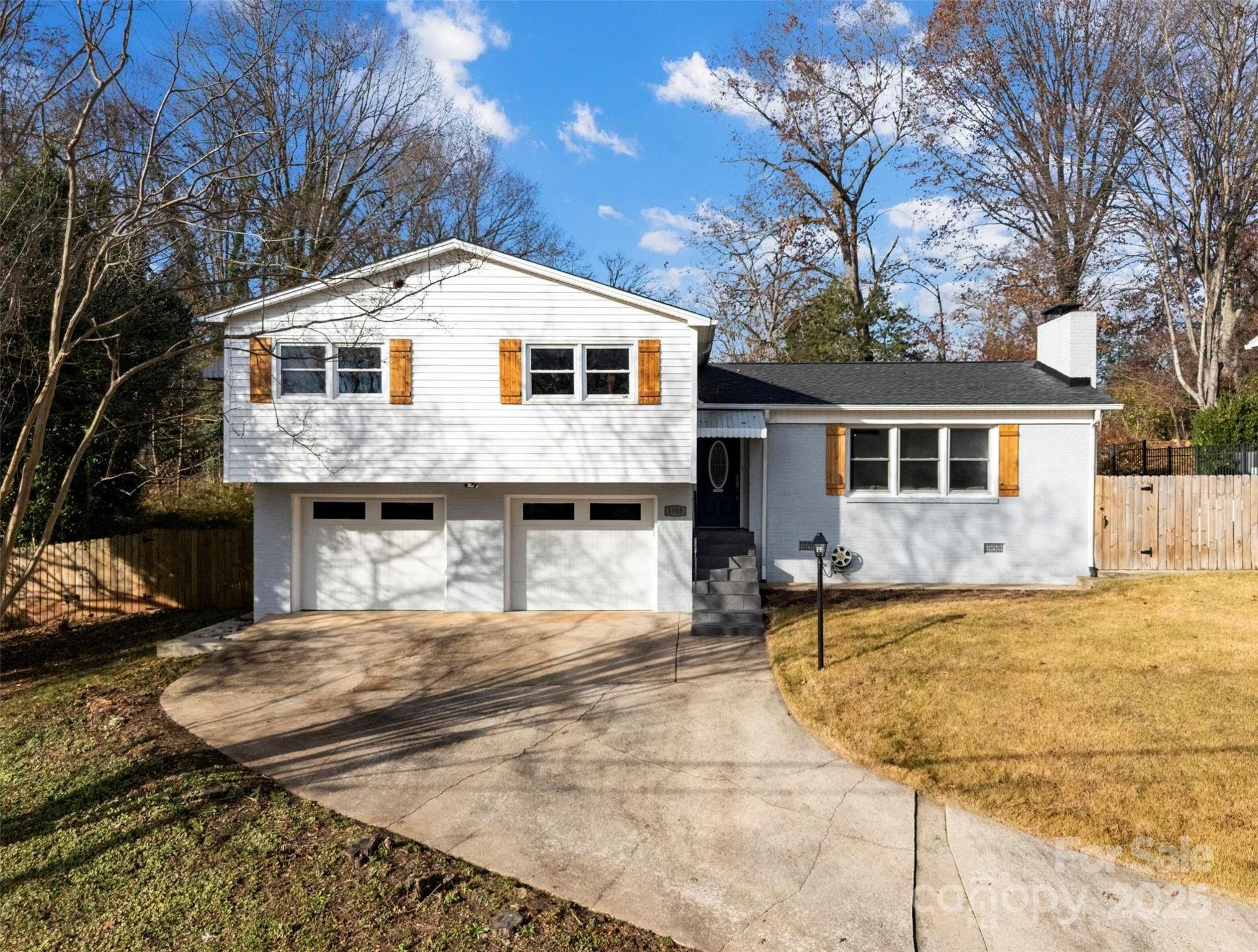 1905 10th Street Place NW