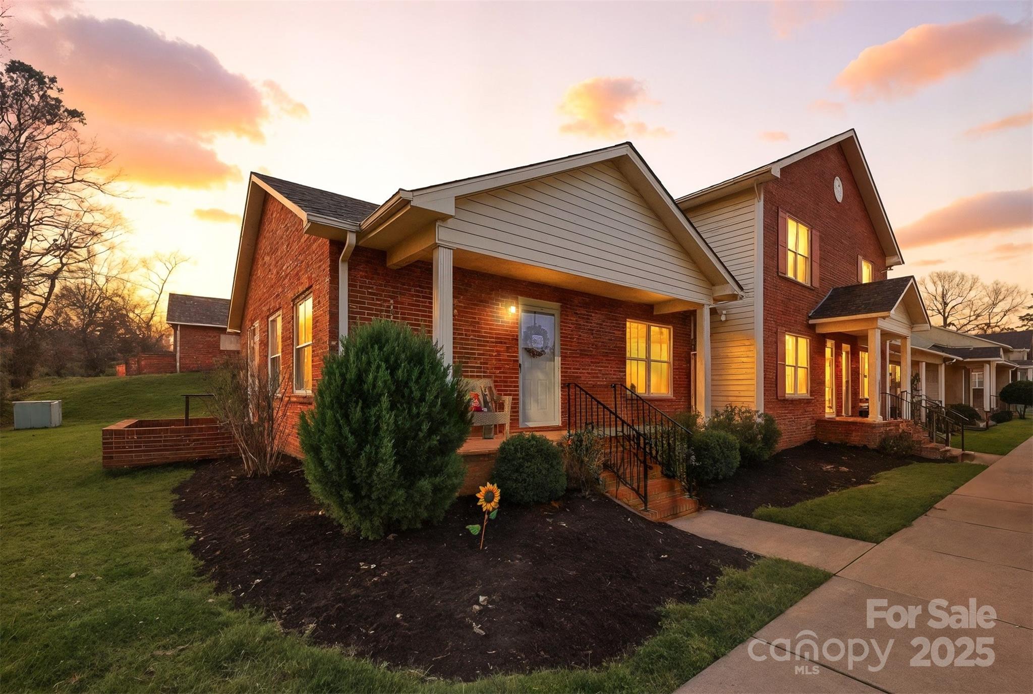 102 Brandywine Drive NE Unit: T1