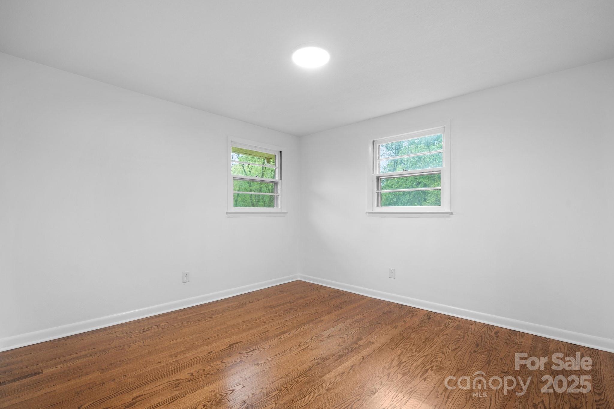 1500 19th Avenue Place NE