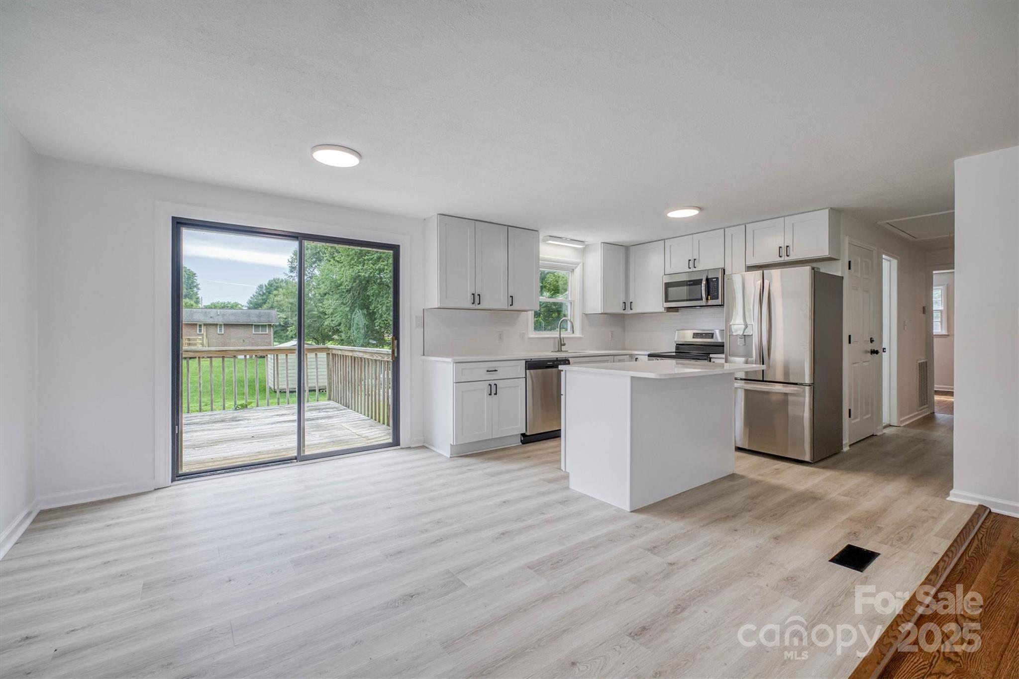 1500 19th Avenue Place NE